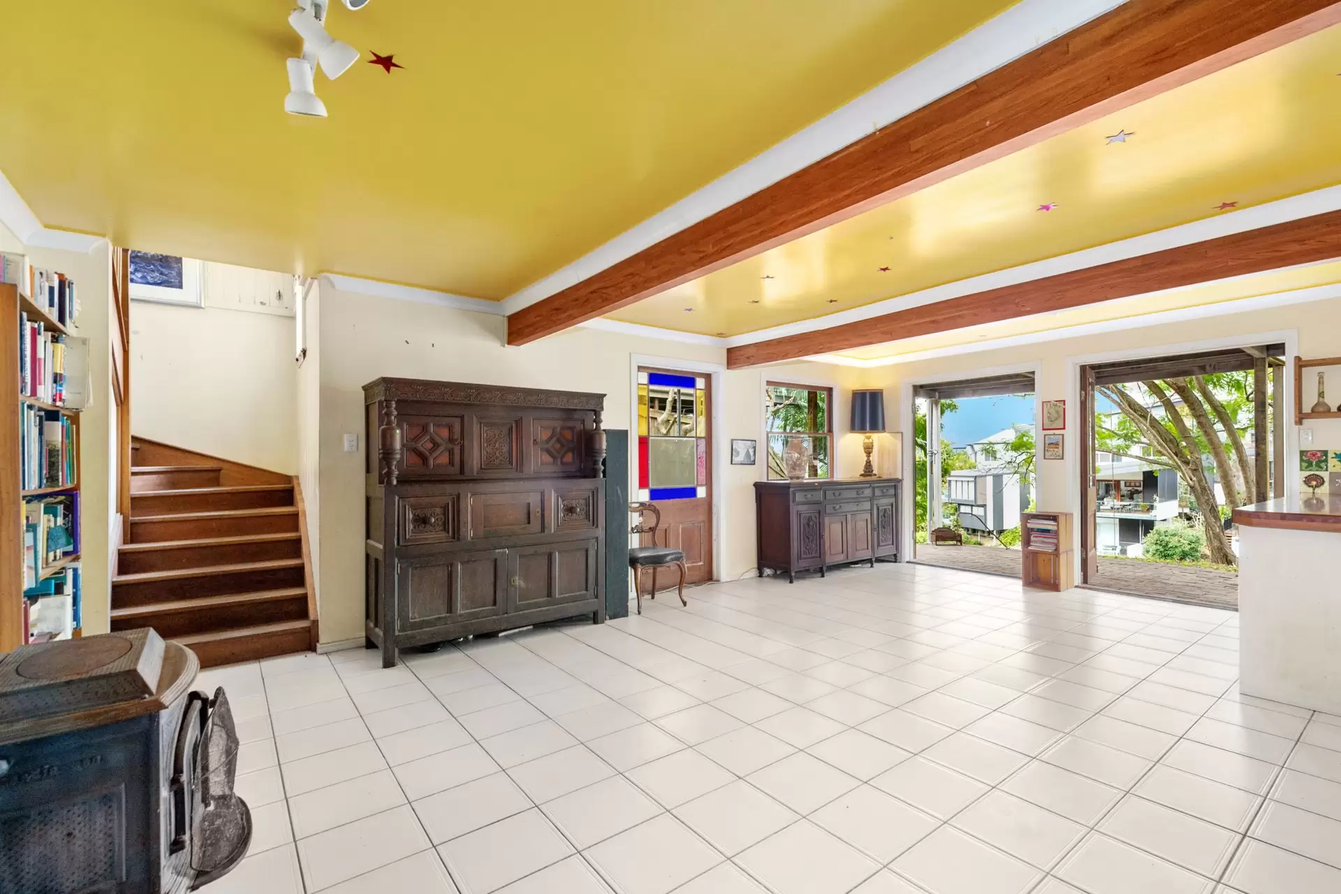 11 Langside Road, Hamilton Sold by Queensland Sotheby's International Realty - image 1