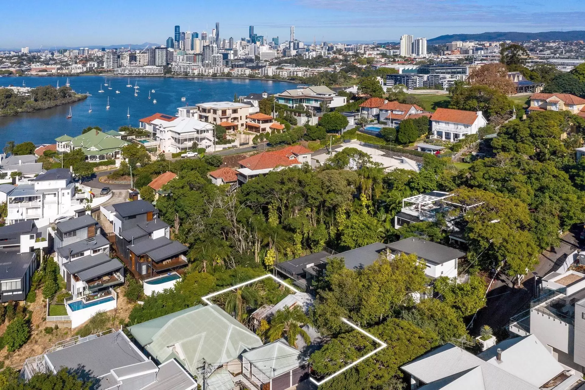 11 Langside Road, Hamilton Sold by Queensland Sotheby's International Realty - image 1