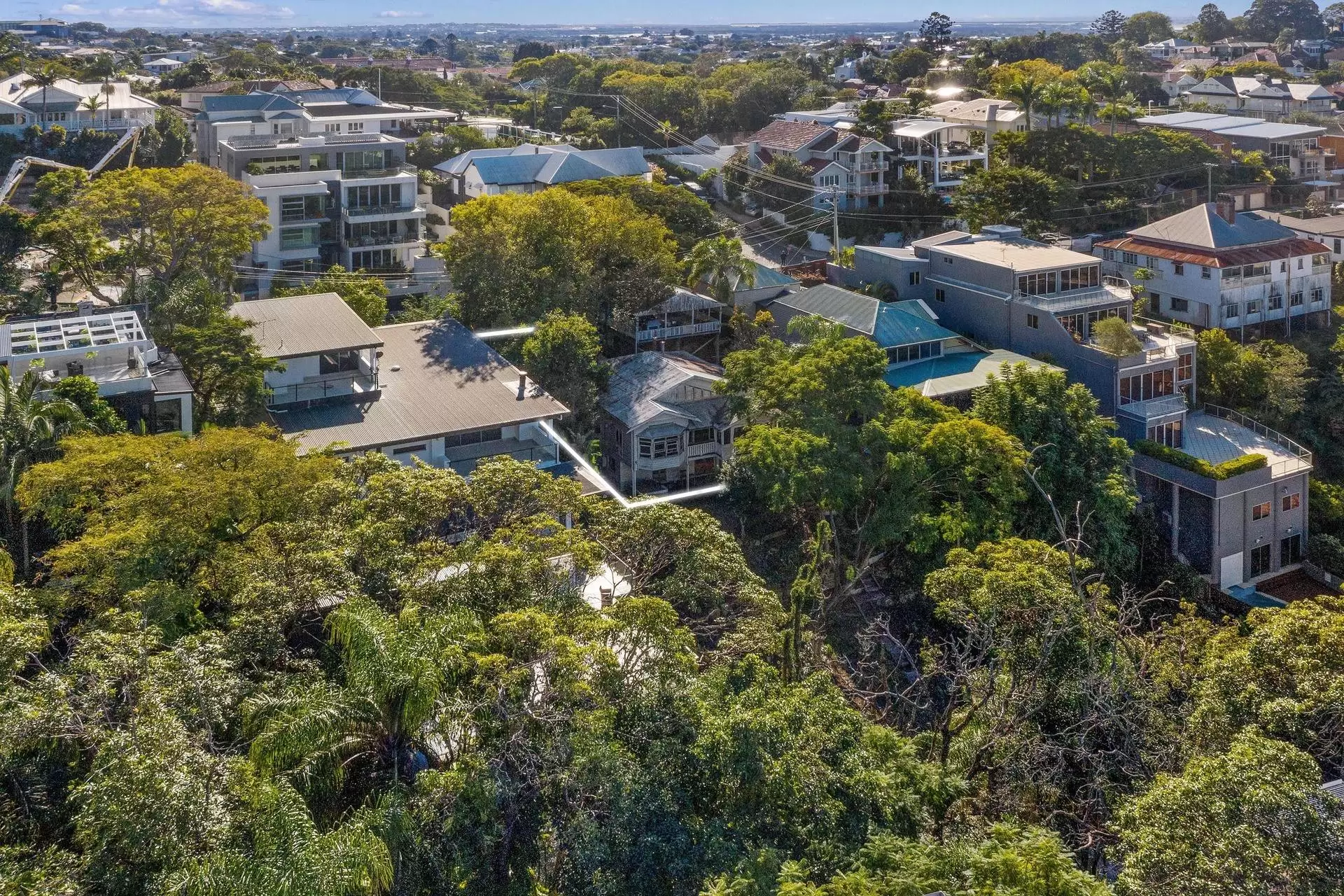 11 Langside Road, Hamilton Sold by Queensland Sotheby's International Realty - image 1