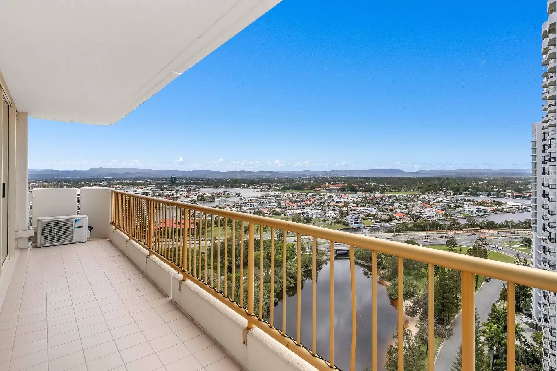 211/1 Serisier Avenue, Main Beach Sold by  - image 1