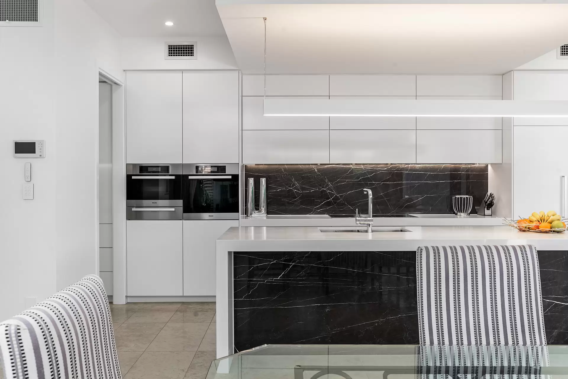 65 Janda Street, Robertson Sold by Queensland Sotheby's International Realty - image 1