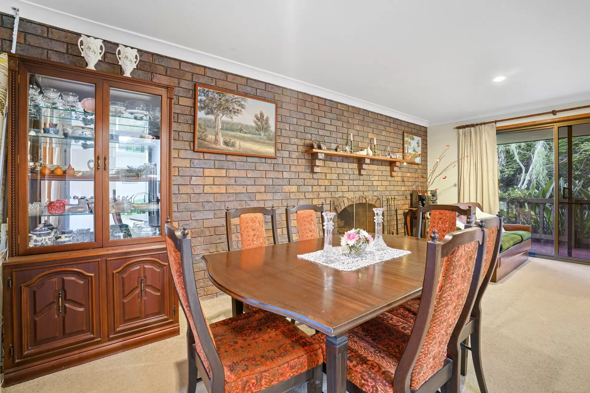 10 Coorabin Court, Tallebudgera Sold by Queensland Sotheby's International Realty - image 1