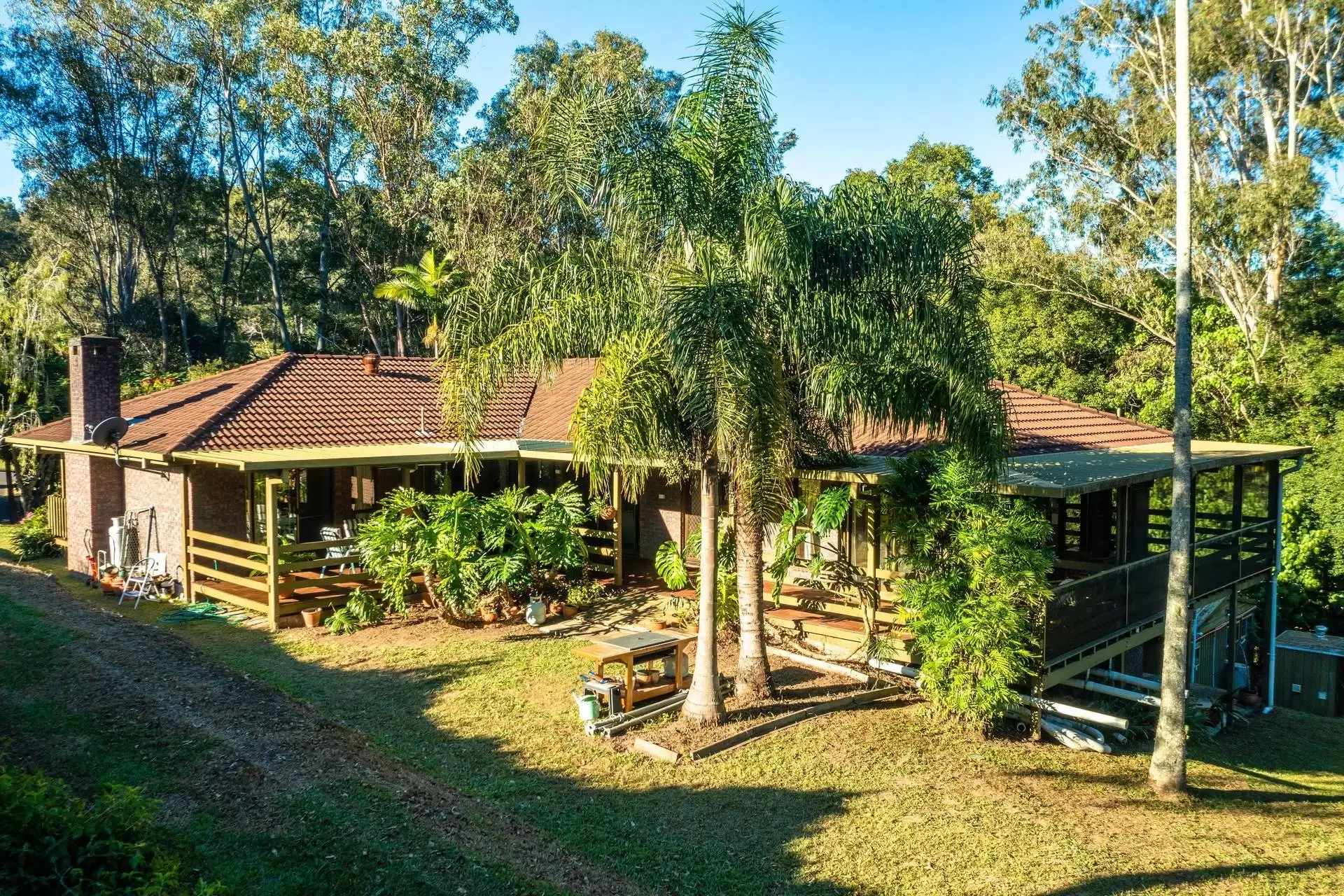 10 Coorabin Court, Tallebudgera Sold by Queensland Sotheby's International Realty - image 1
