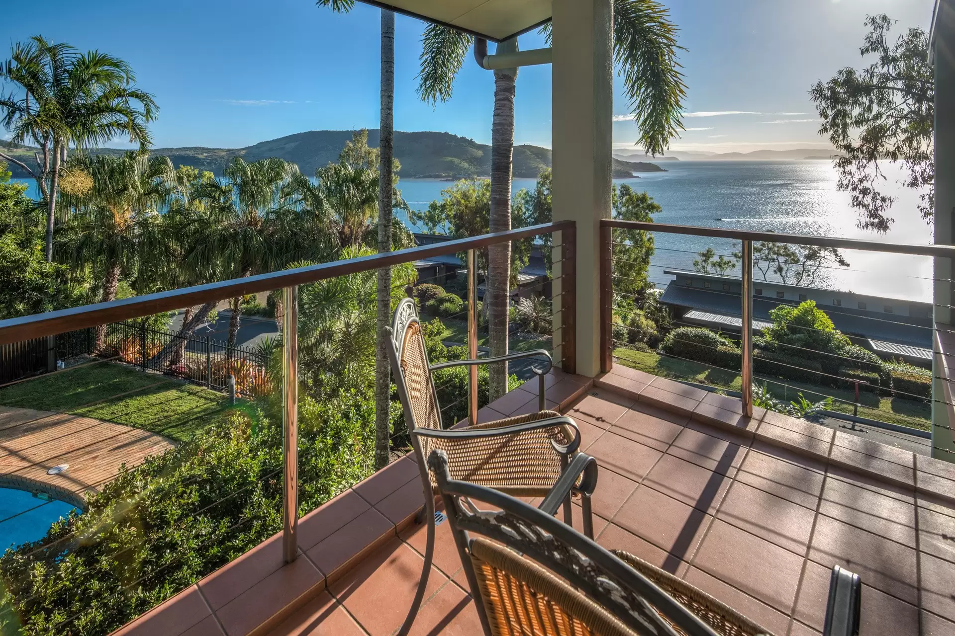 6/4 Acacia Drive, Hamilton Island Sold by Queensland Sotheby's International Realty - image 1