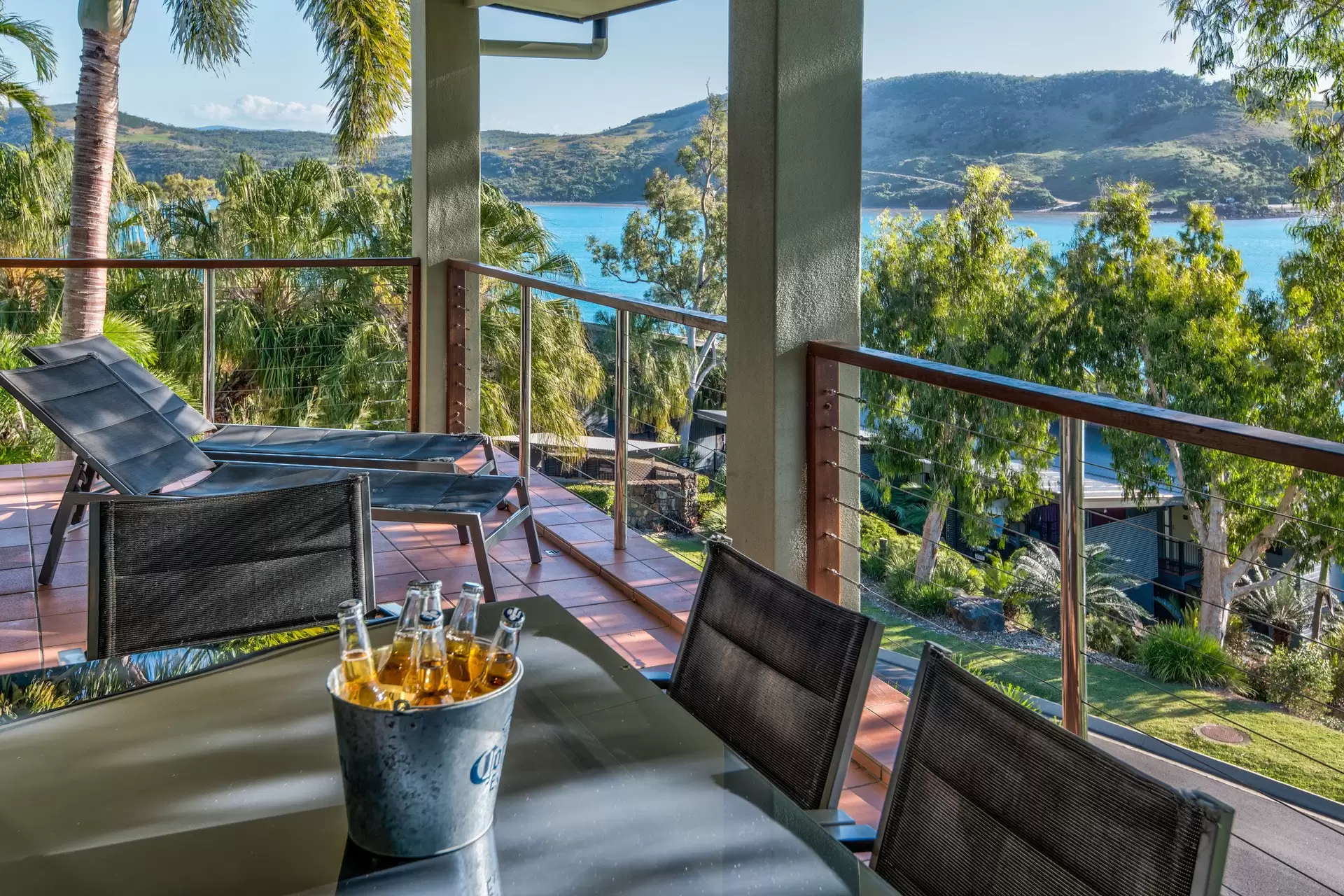 6/4 Acacia Drive, Hamilton Island Sold by Queensland Sotheby's International Realty - image 1
