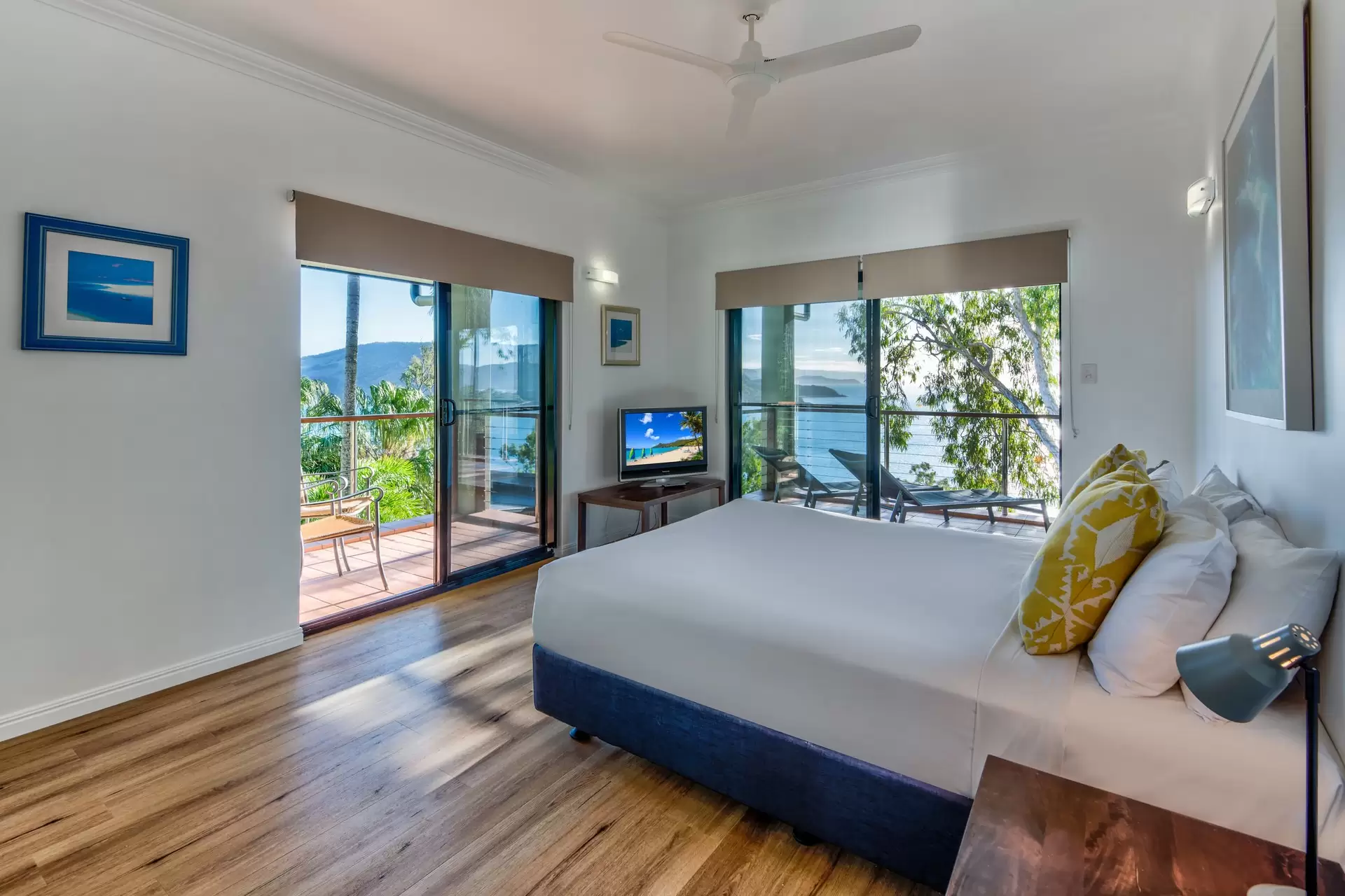 6/4 Acacia Drive, Hamilton Island Sold by Queensland Sotheby's International Realty - image 1