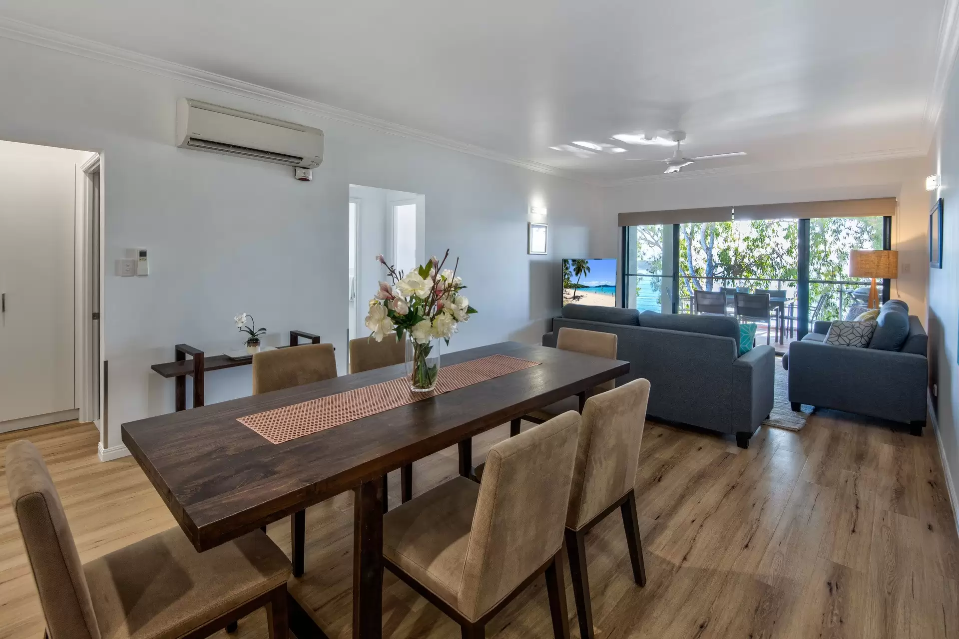 6/4 Acacia Drive, Hamilton Island Sold by Queensland Sotheby's International Realty - image 1