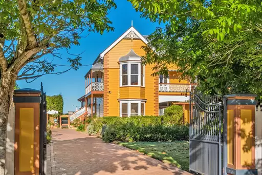14 North Street, Maryborough Sold by Queensland Sotheby's International Realty