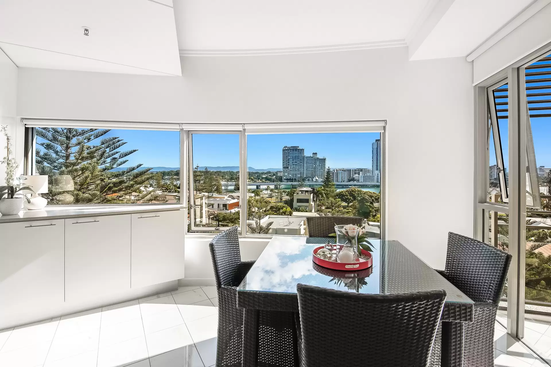 Level 6/2061/1 Lennie Avenue, Main Beach Sold by Queensland Sotheby's International Realty - image 1