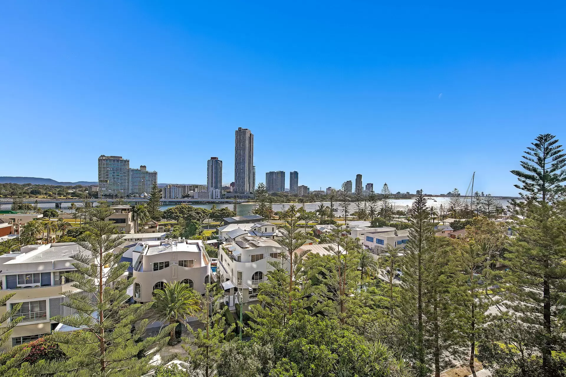 Level 6/2061/1 Lennie Avenue, Main Beach Sold by Queensland Sotheby's International Realty - image 1