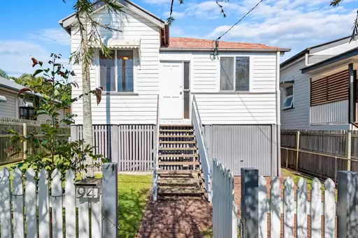 94 Emma Street, Kalinga Sold by Queensland Sotheby's International Realty