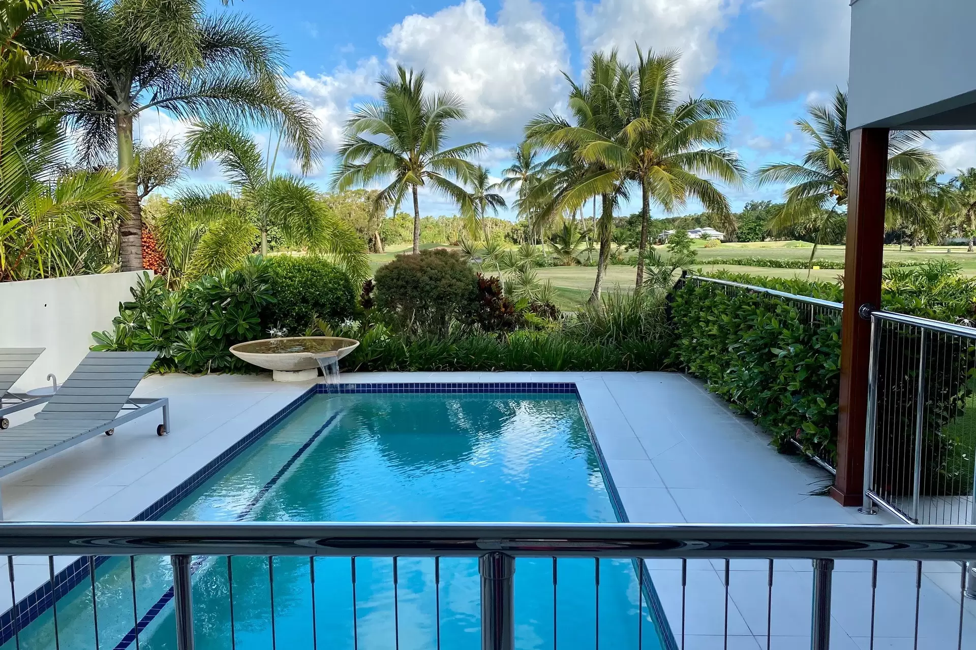 8 Cascade Drive, Port Douglas Sold by Queensland Sotheby's International Realty - image 1
