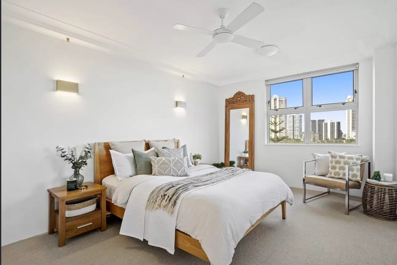 29/12 Commodore Drive, Surfers Paradise Sold by Queensland Sotheby's International Realty - image 1