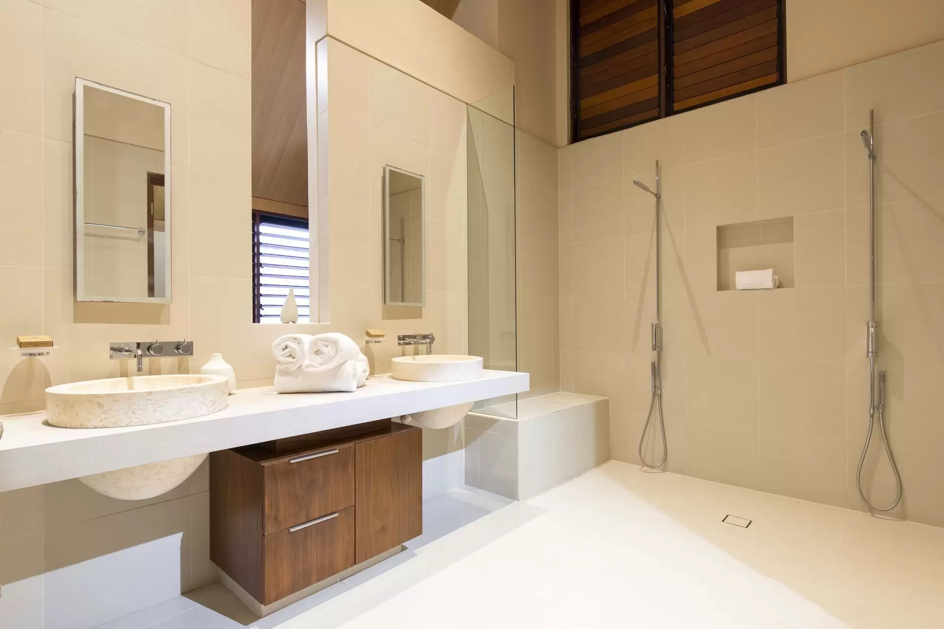 29 Bale Drive Niramaya Street, Port Douglas Sold by Queensland Sotheby's International Realty - image 1