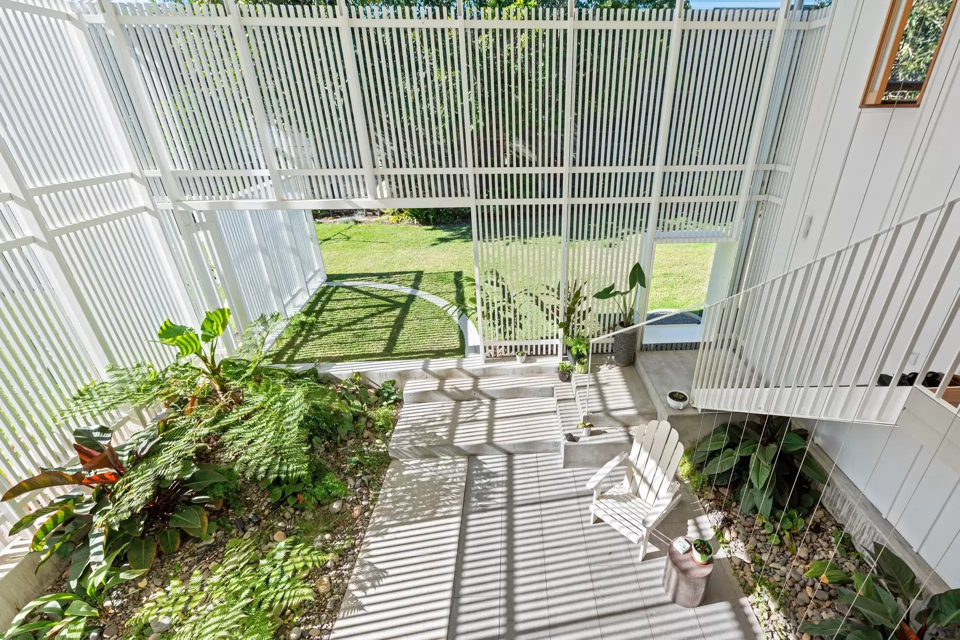 71 Jackson Street, Clayfield Sold by Queensland Sotheby's International Realty - image 1