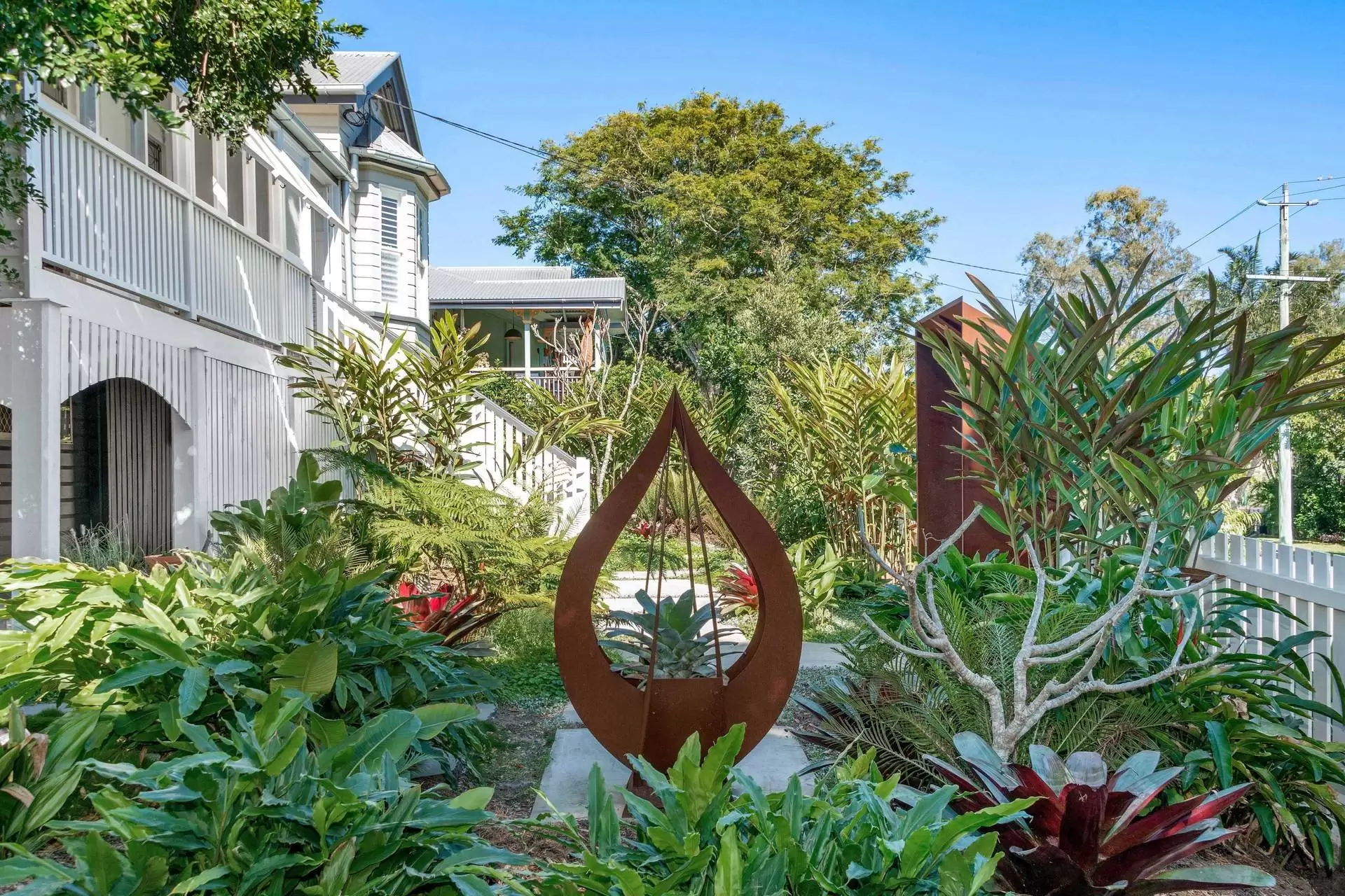 71 Jackson Street, Clayfield Sold by Queensland Sotheby's International Realty - image 1