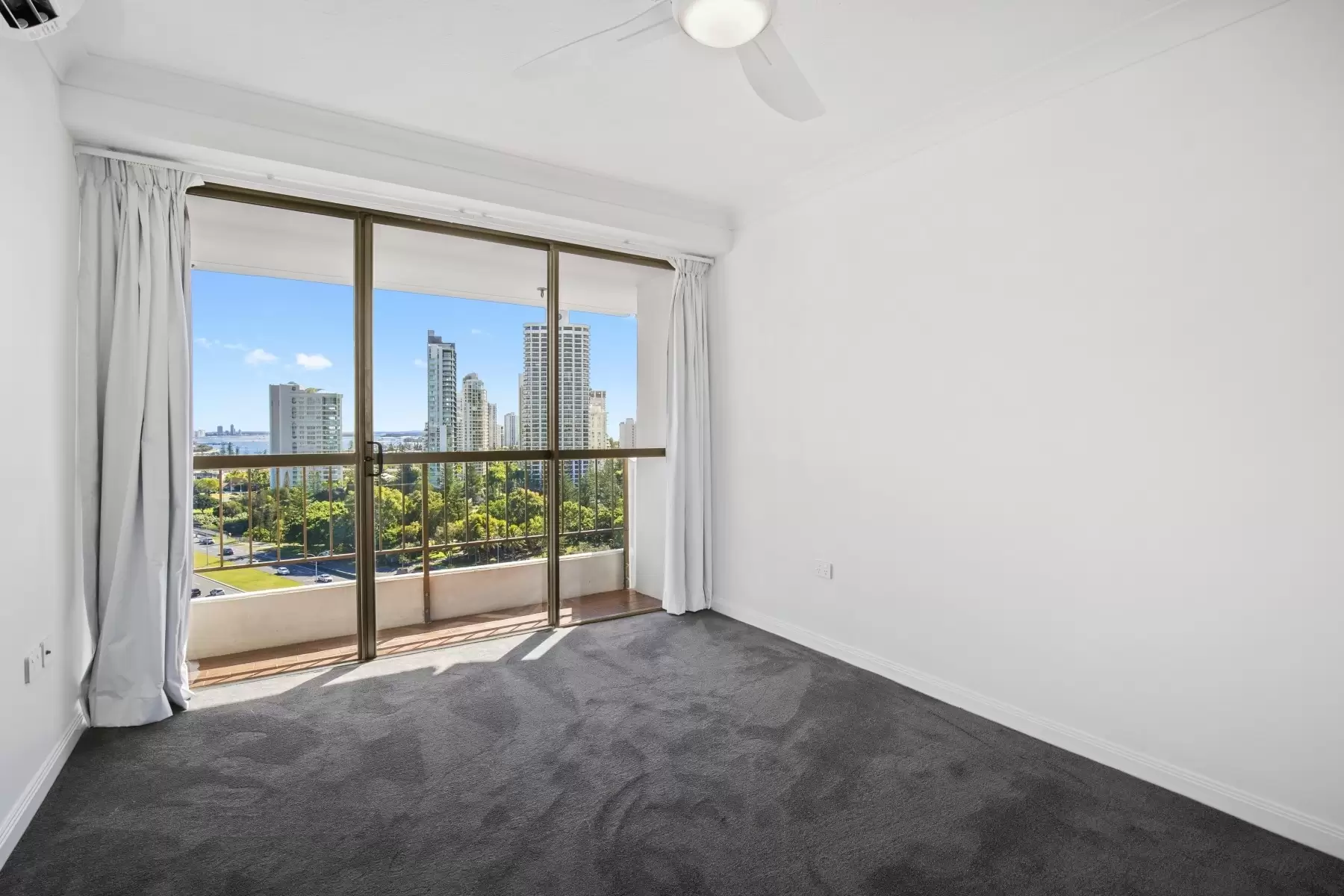 57/18 Commodore Drive, Surfers Paradise Sold by Queensland Sotheby's International Realty - image 1