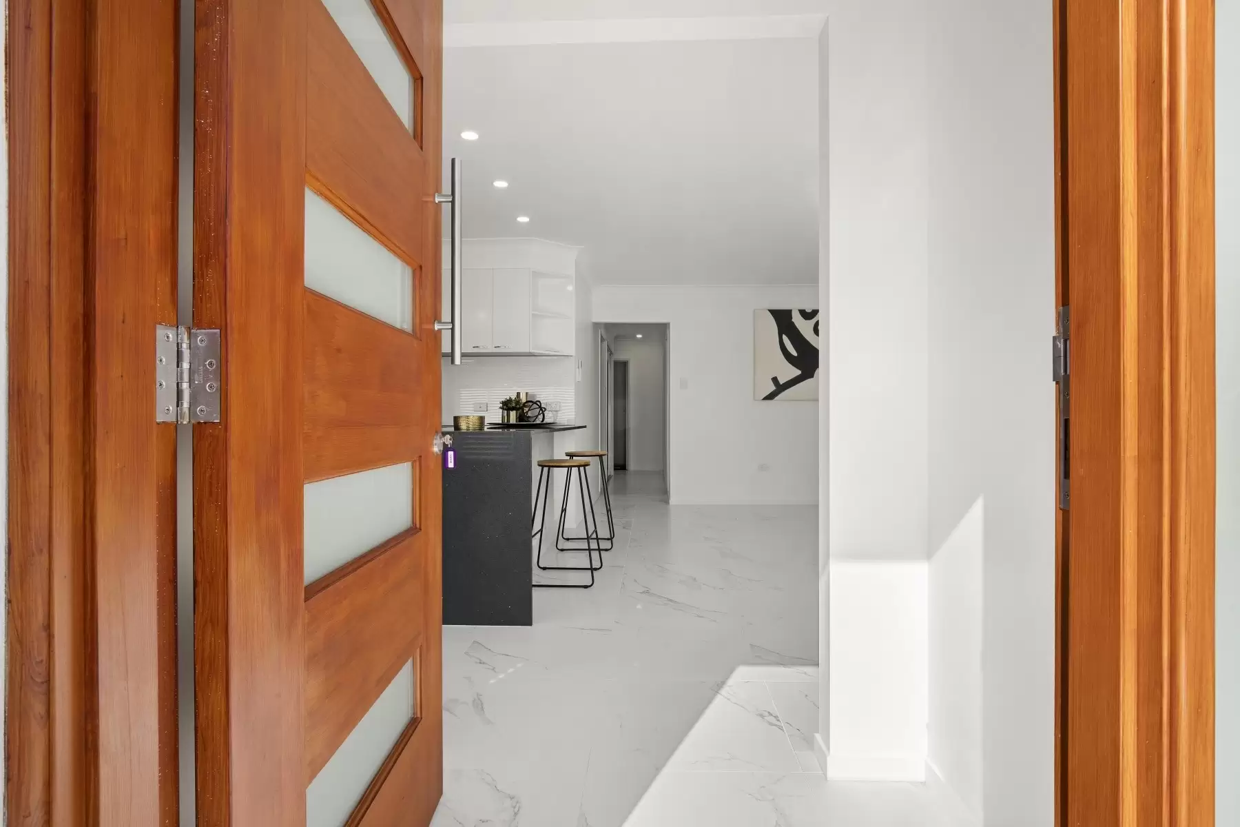 48 Coogeen Street, Sorrento Sold by Queensland Sotheby's International Realty - image 1