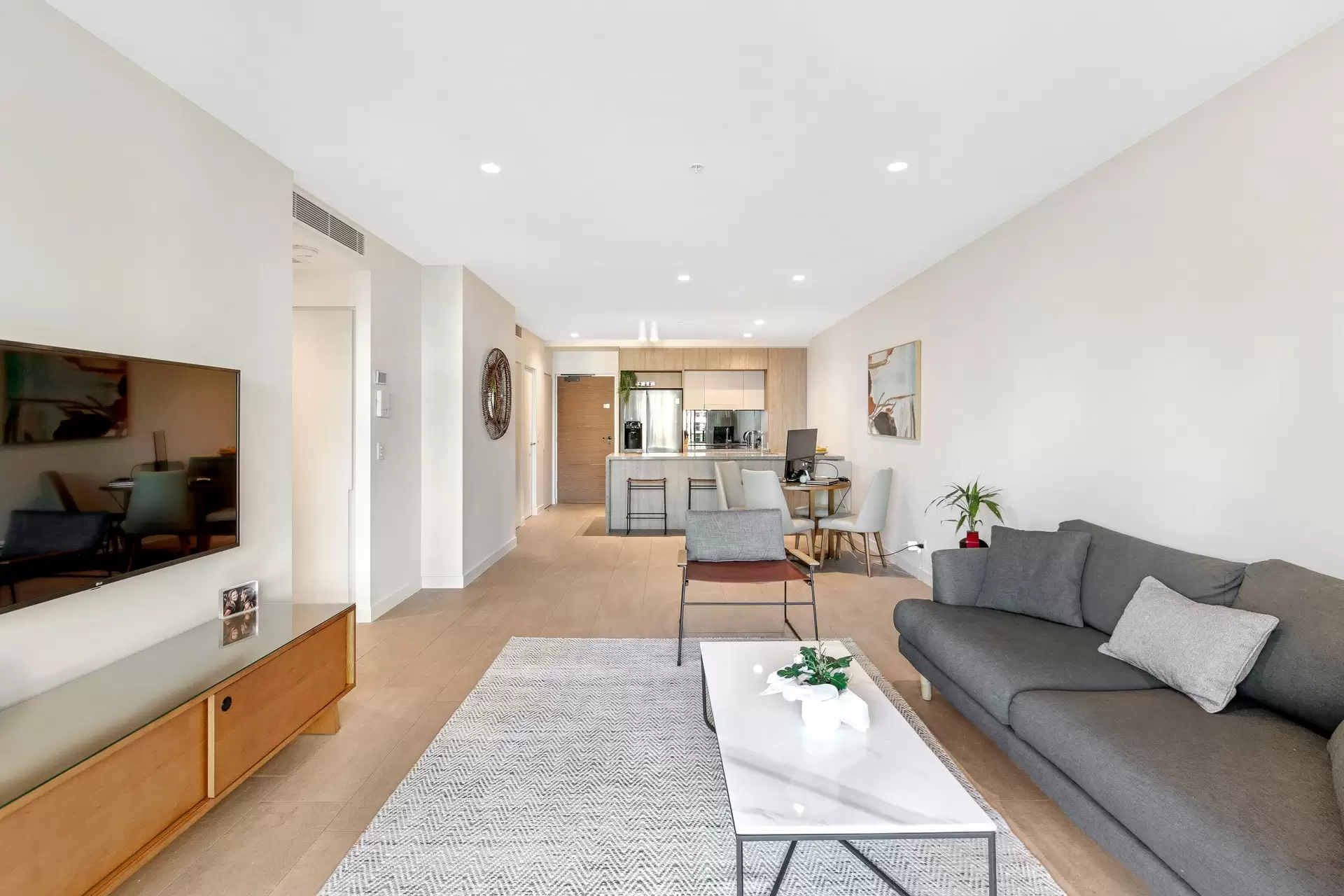 603/10-12 First Avenue, Broadbeach Sold by  - image 1