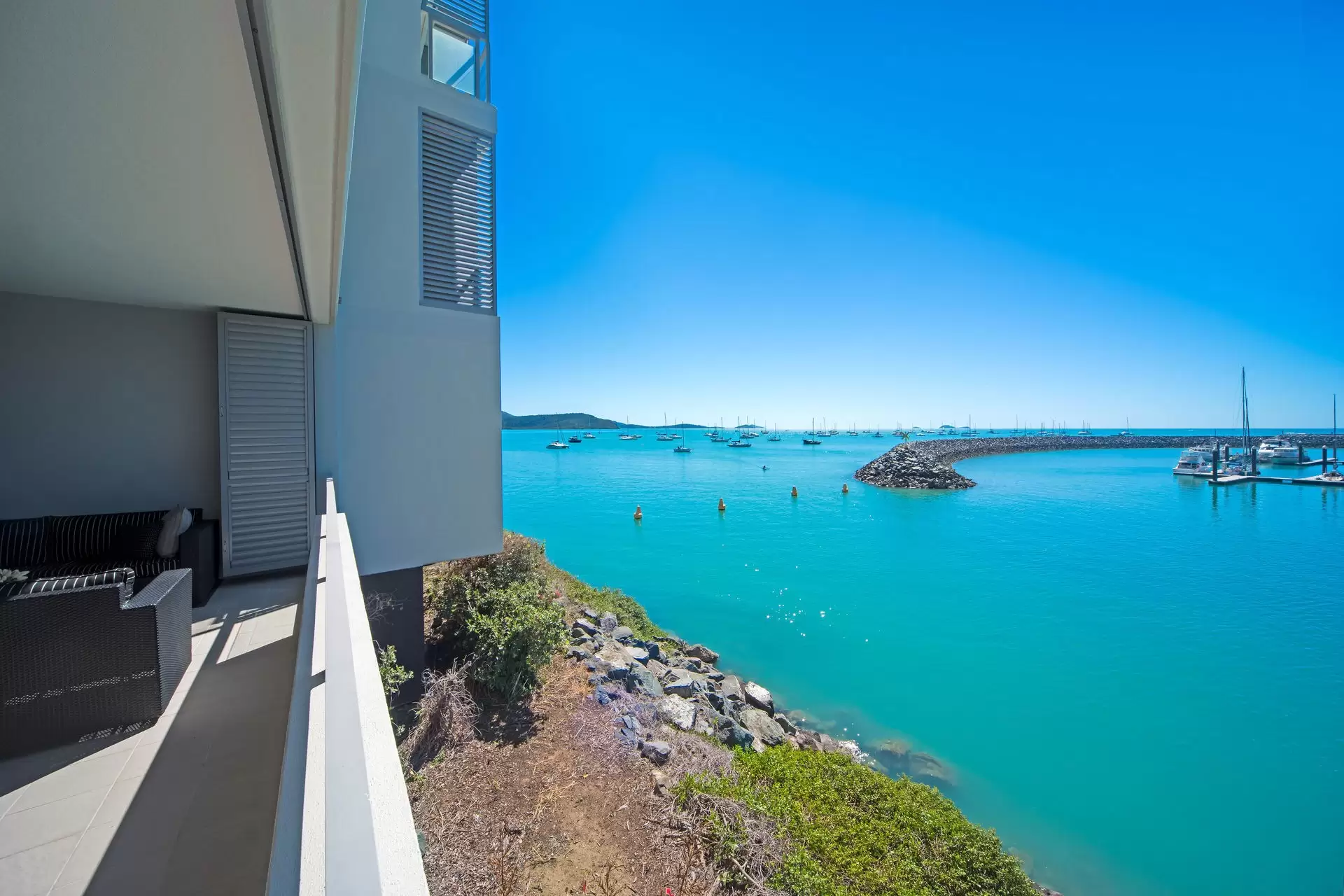 24/144 Shingley Drive, Airlie Beach Sold by Queensland Sotheby's International Realty - image 1