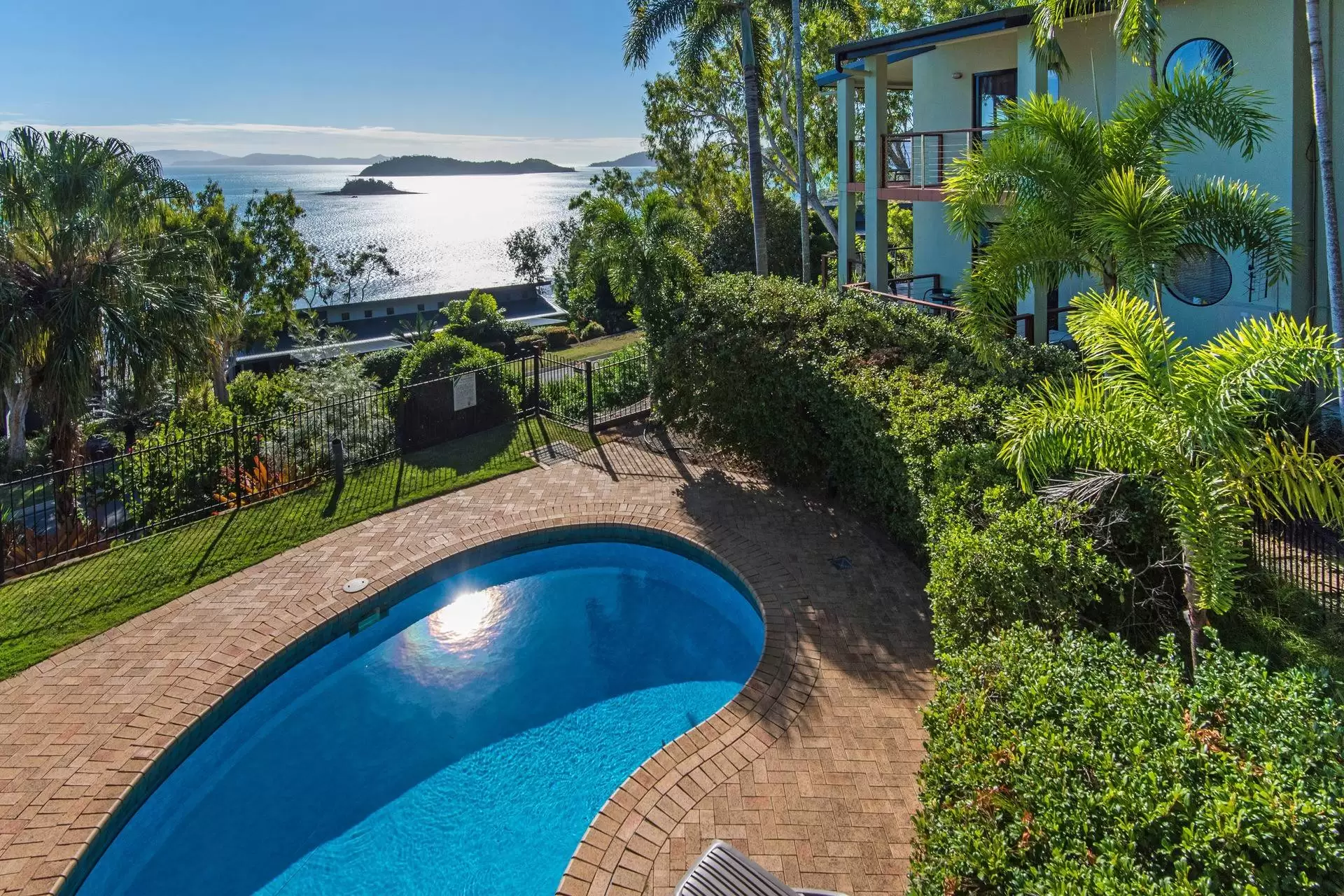 1/4 Acacia Drive, Hamilton Island Sold by Queensland Sotheby's International Realty - image 1