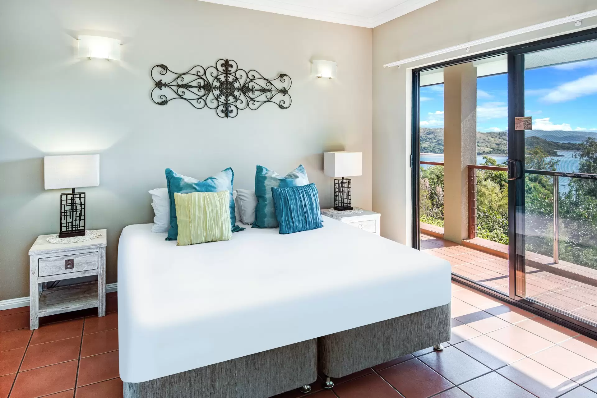 1/4 Acacia Drive, Hamilton Island Sold by Queensland Sotheby's International Realty - image 1