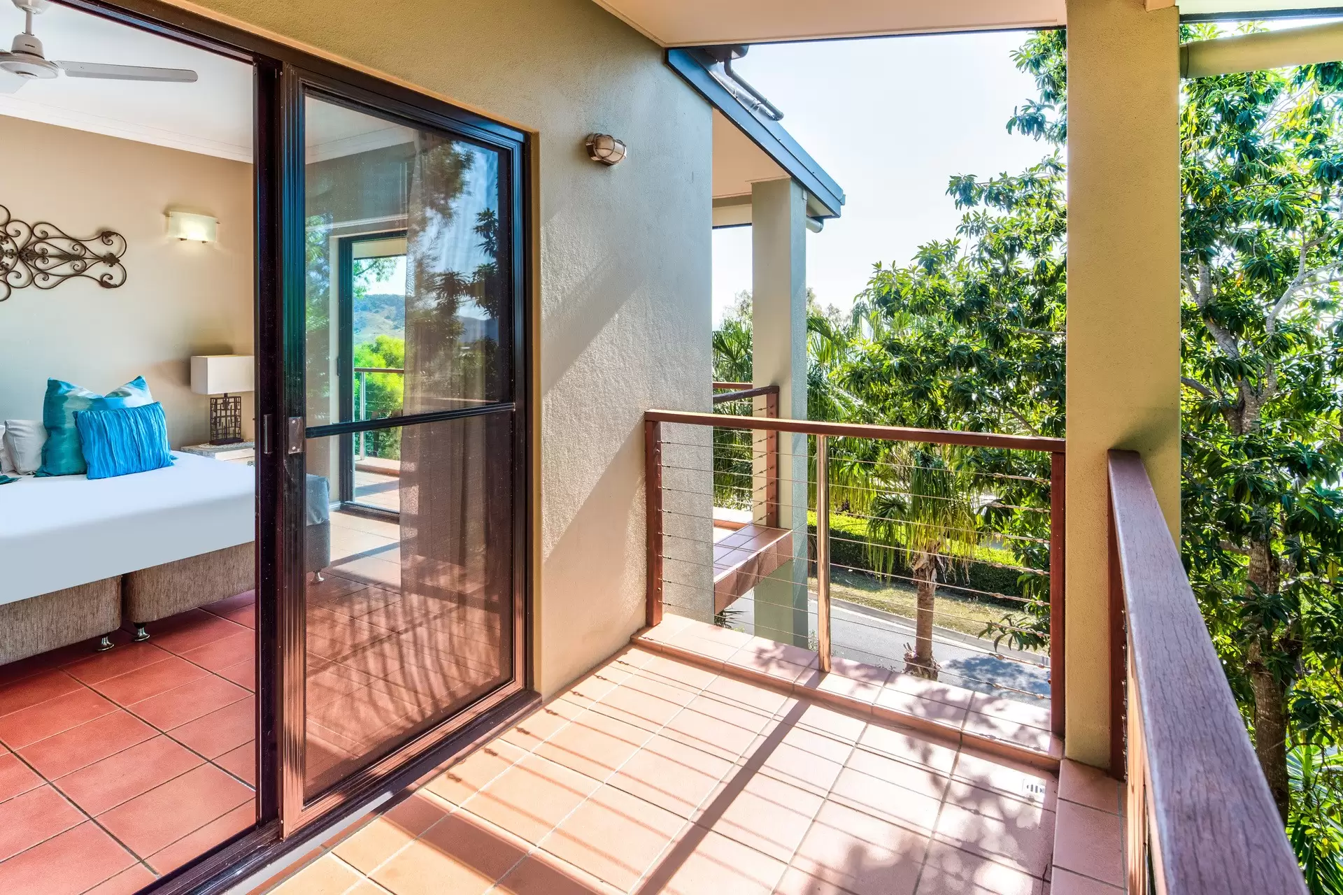 1/4 Acacia Drive, Hamilton Island Sold by Queensland Sotheby's International Realty - image 1