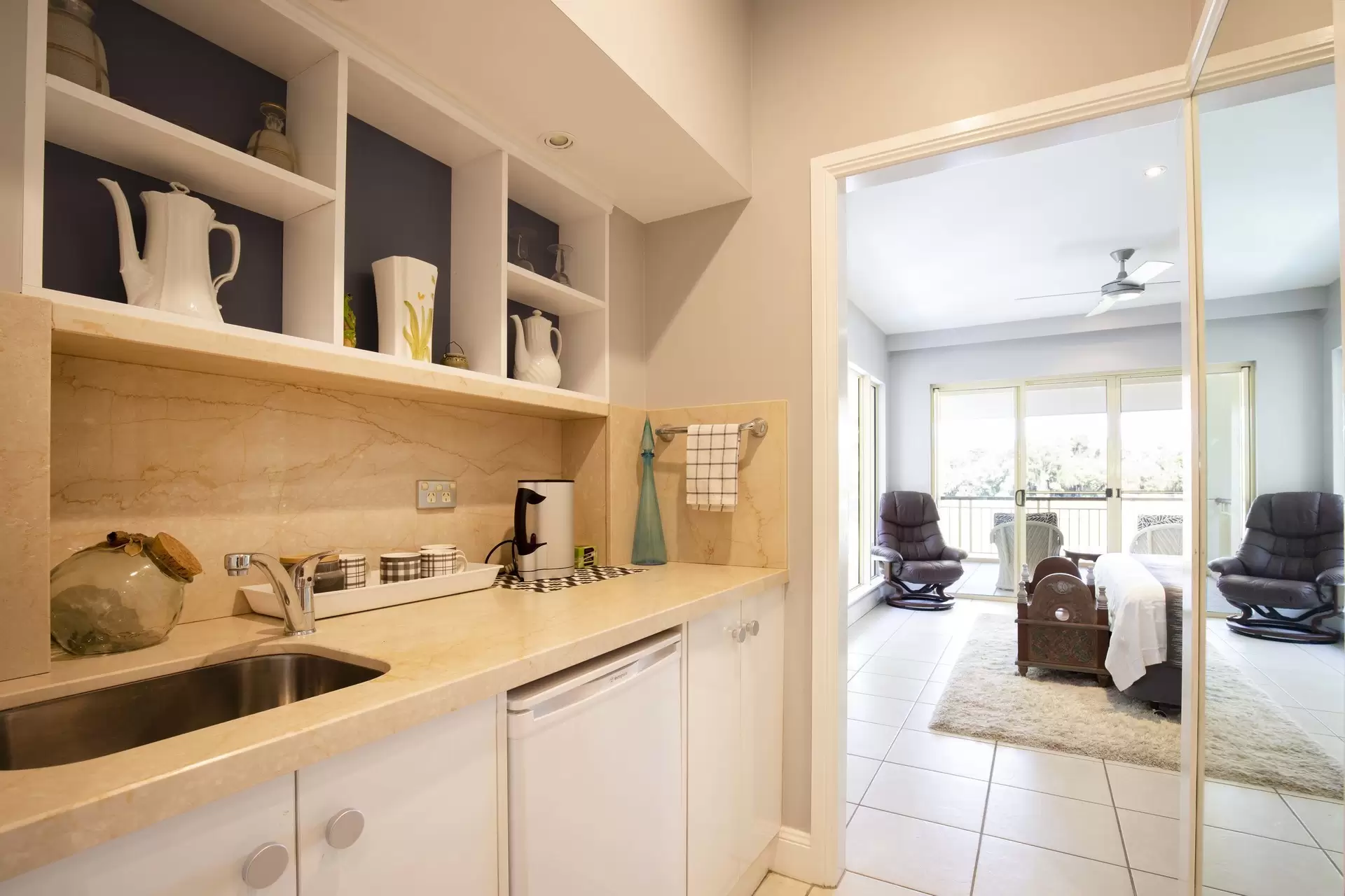 25/24-70 Nautilus Street, Port Douglas Sold by Queensland Sotheby's International Realty - image 1