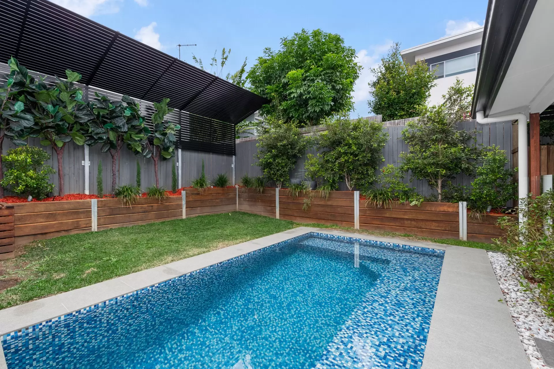 31 Emerald Street, Kedron Sold by Queensland Sotheby's International Realty - image 1