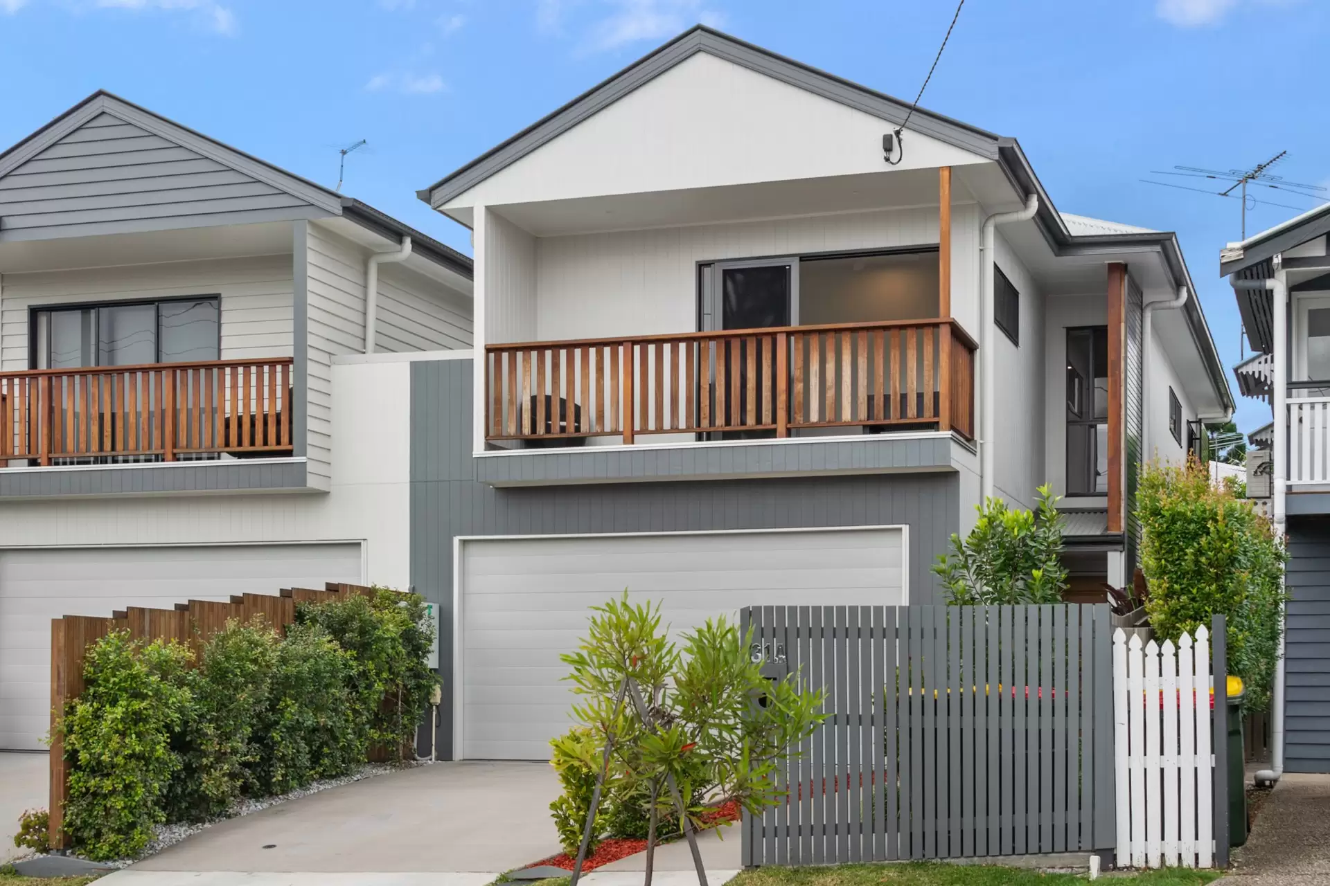 31 Emerald Street, Kedron Sold by Queensland Sotheby's International Realty - image 1