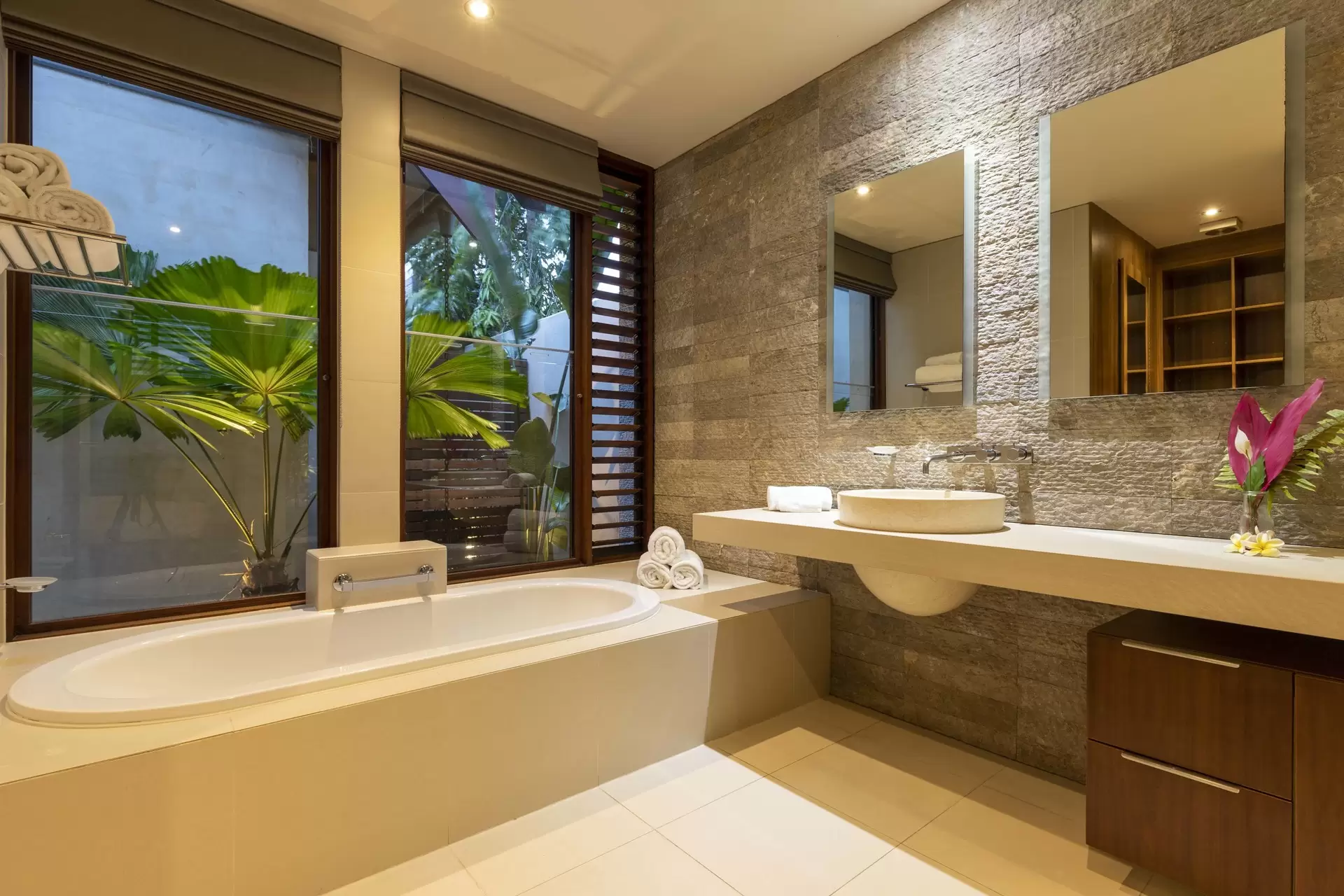 30 Bale Drive, Port Douglas Sold by Queensland Sotheby's International Realty - image 1