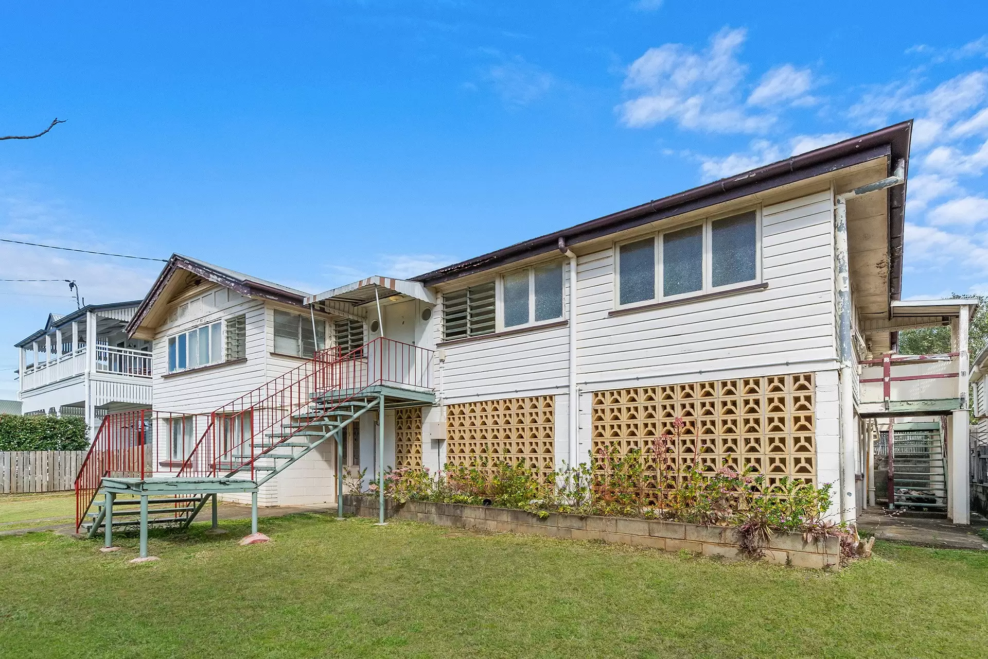 22 Sydney Street, Clayfield Sold by Queensland Sotheby's International Realty - image 1