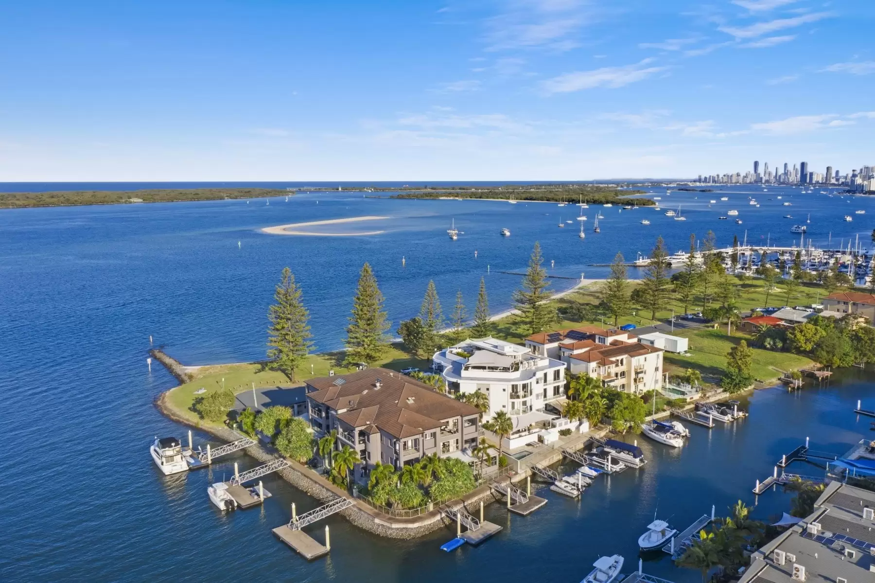 2/36-38 Oatland Esplanade, Runaway Bay Sold by Queensland Sotheby's International Realty - image 1