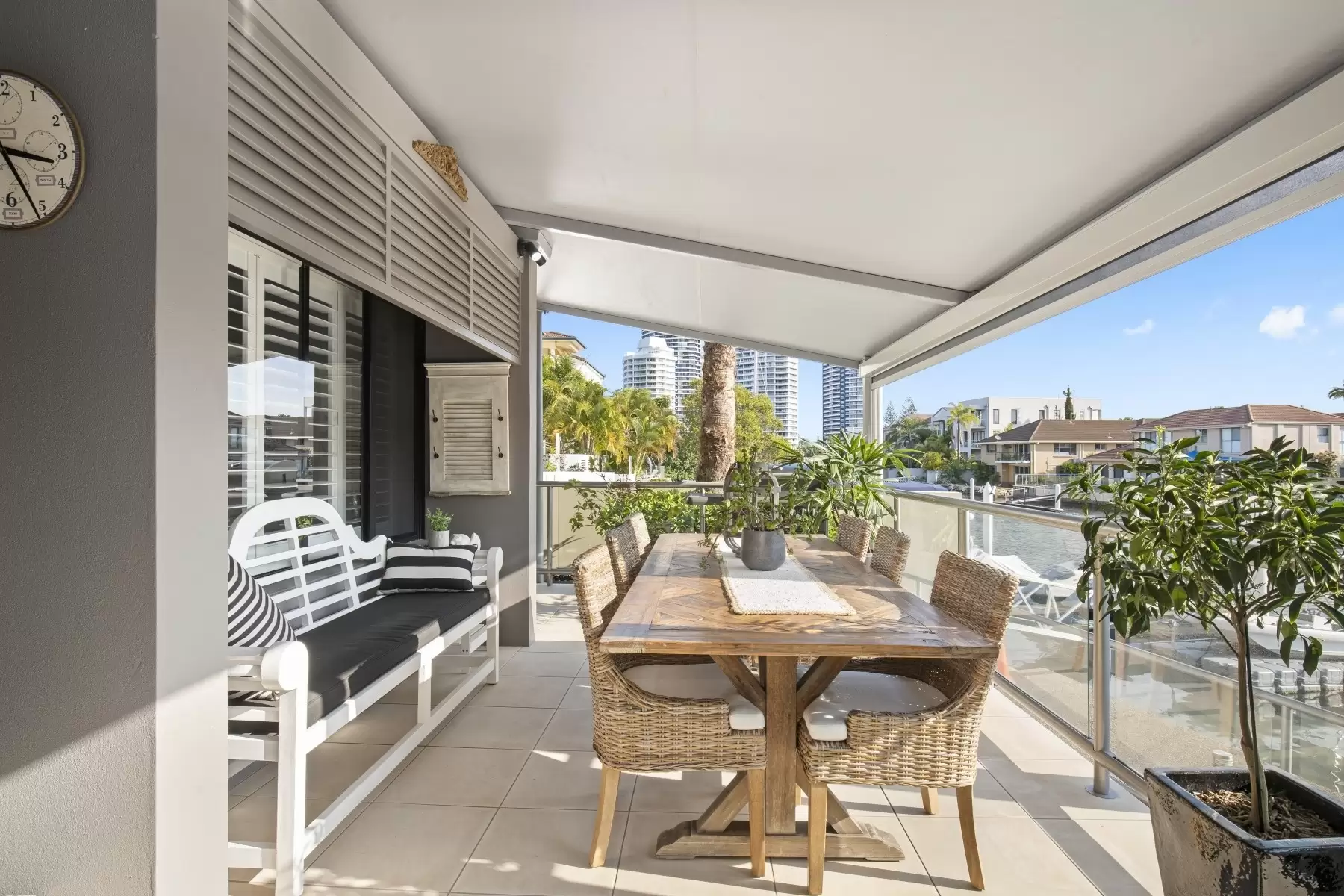 2/36-38 Oatland Esplanade, Runaway Bay Sold by Queensland Sotheby's International Realty - image 1