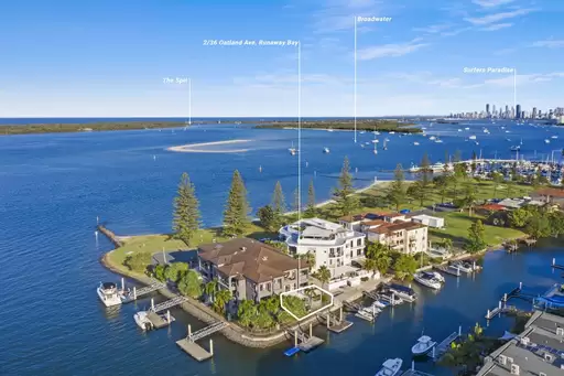 2/36-38 Oatland Esplanade, Runaway Bay Sold by Queensland Sotheby's International Realty
