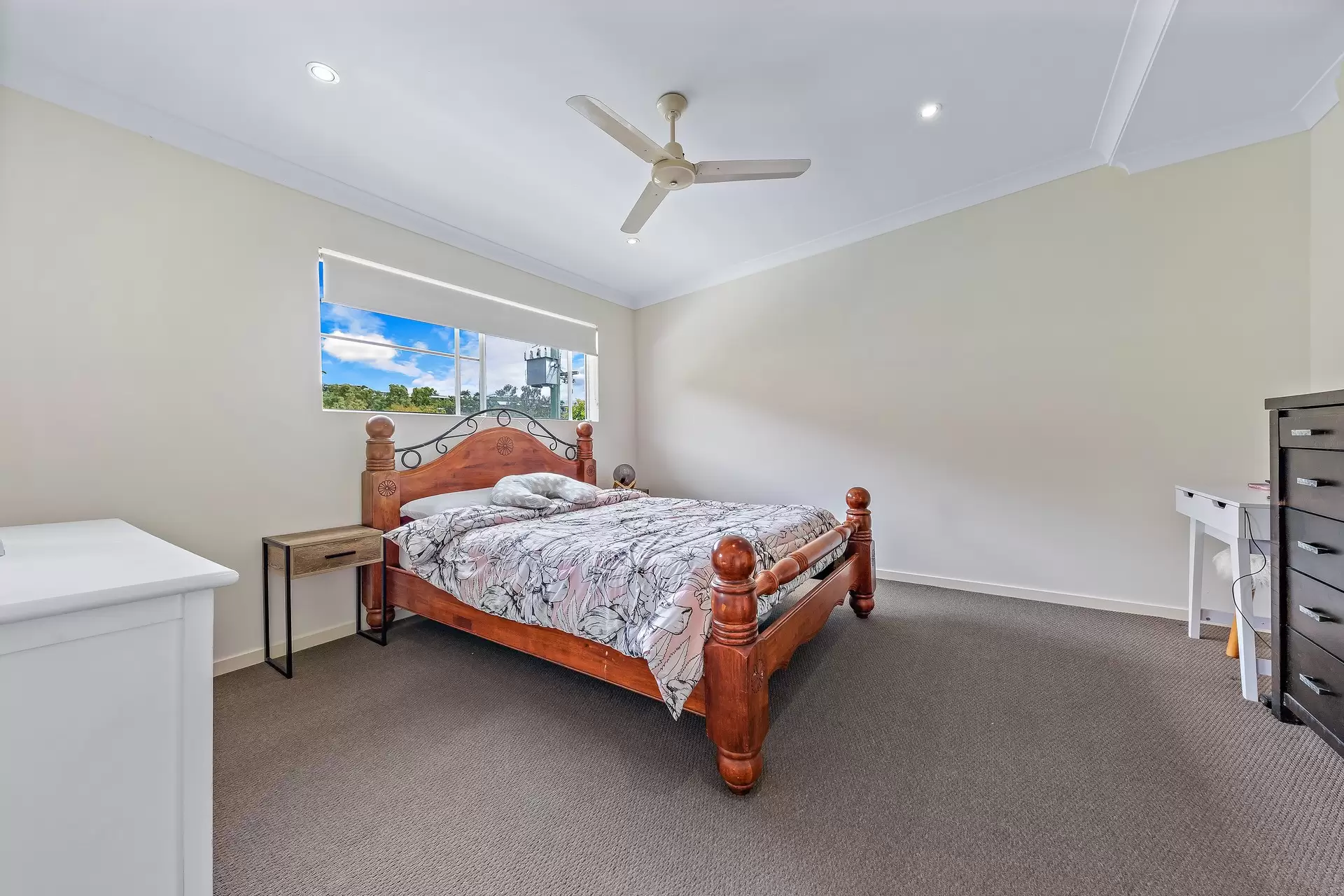14/65 Manooka Drive, Cannonvale Sold by Queensland Sotheby's International Realty - image 1