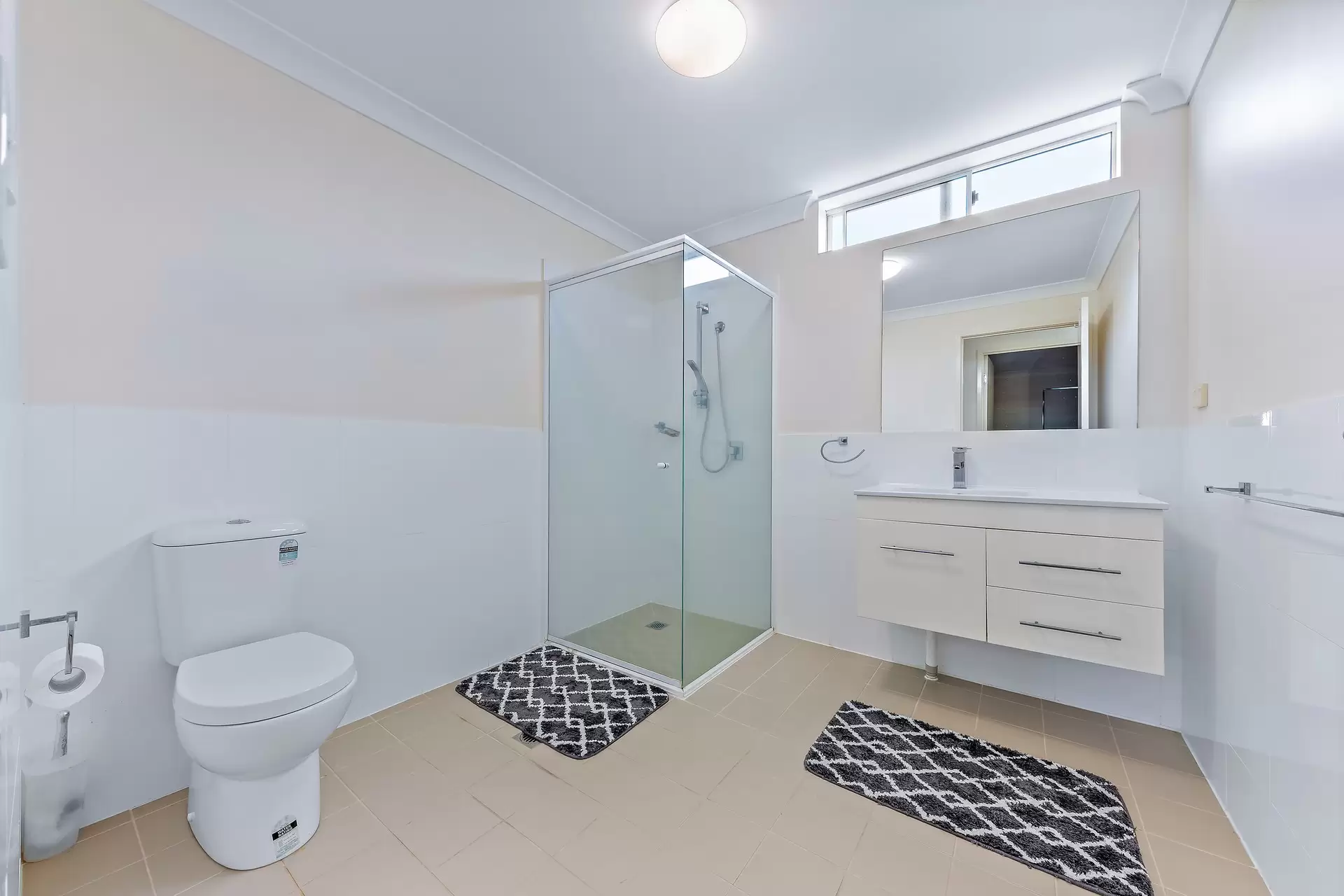14/65 Manooka Drive, Cannonvale Sold by Queensland Sotheby's International Realty - image 1
