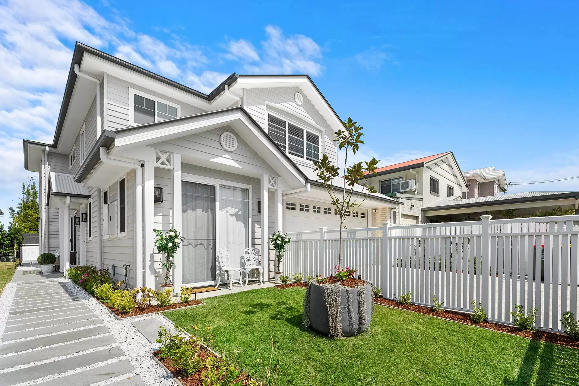 11 Hamilton Avenue, Hendra Sold by  - image 1