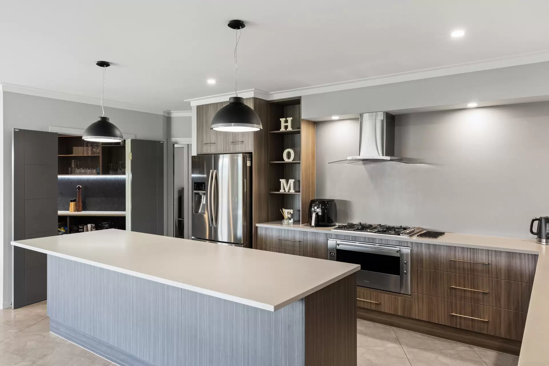 34 Stanley Drive, Cannon Valley Sold by  - image 1