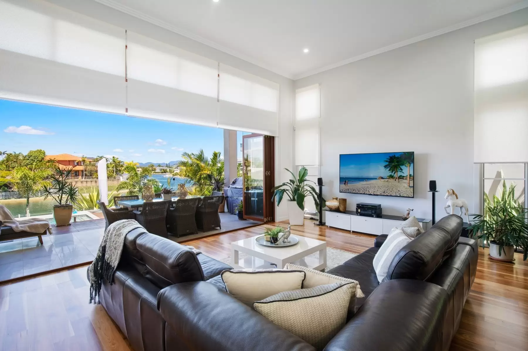 24 Lakeview Boulevard, Mermaid Waters Sold by Queensland Sotheby's International Realty - image 1