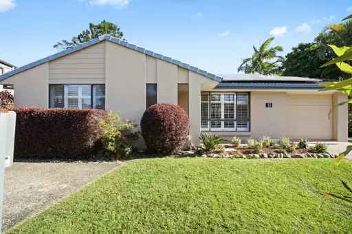 10/14-16 Terrigal Crescent, Southport Sold by Queensland Sotheby's International Realty