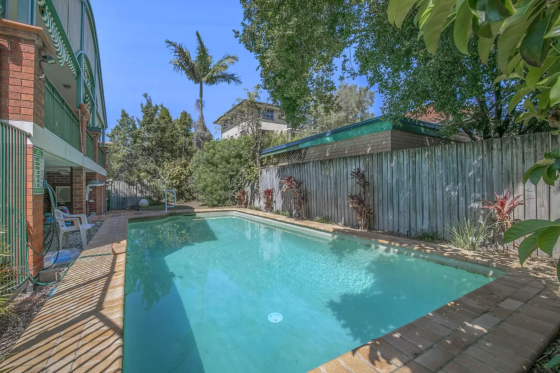 1/90 Racecourse Road, Ascot Sold by Queensland Sotheby's International Realty - image 1