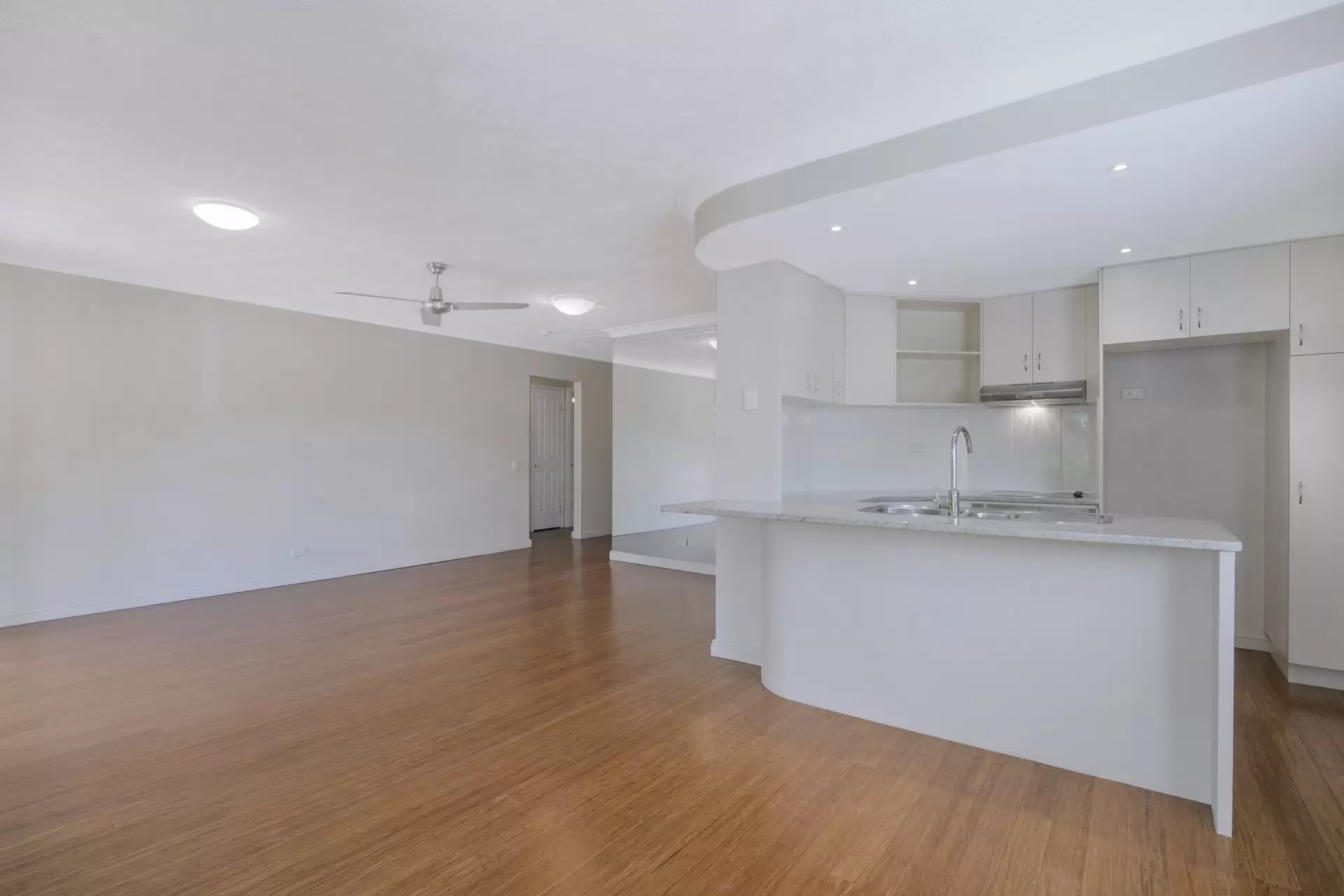 1/90 Racecourse Road, Ascot Sold by  - image 1