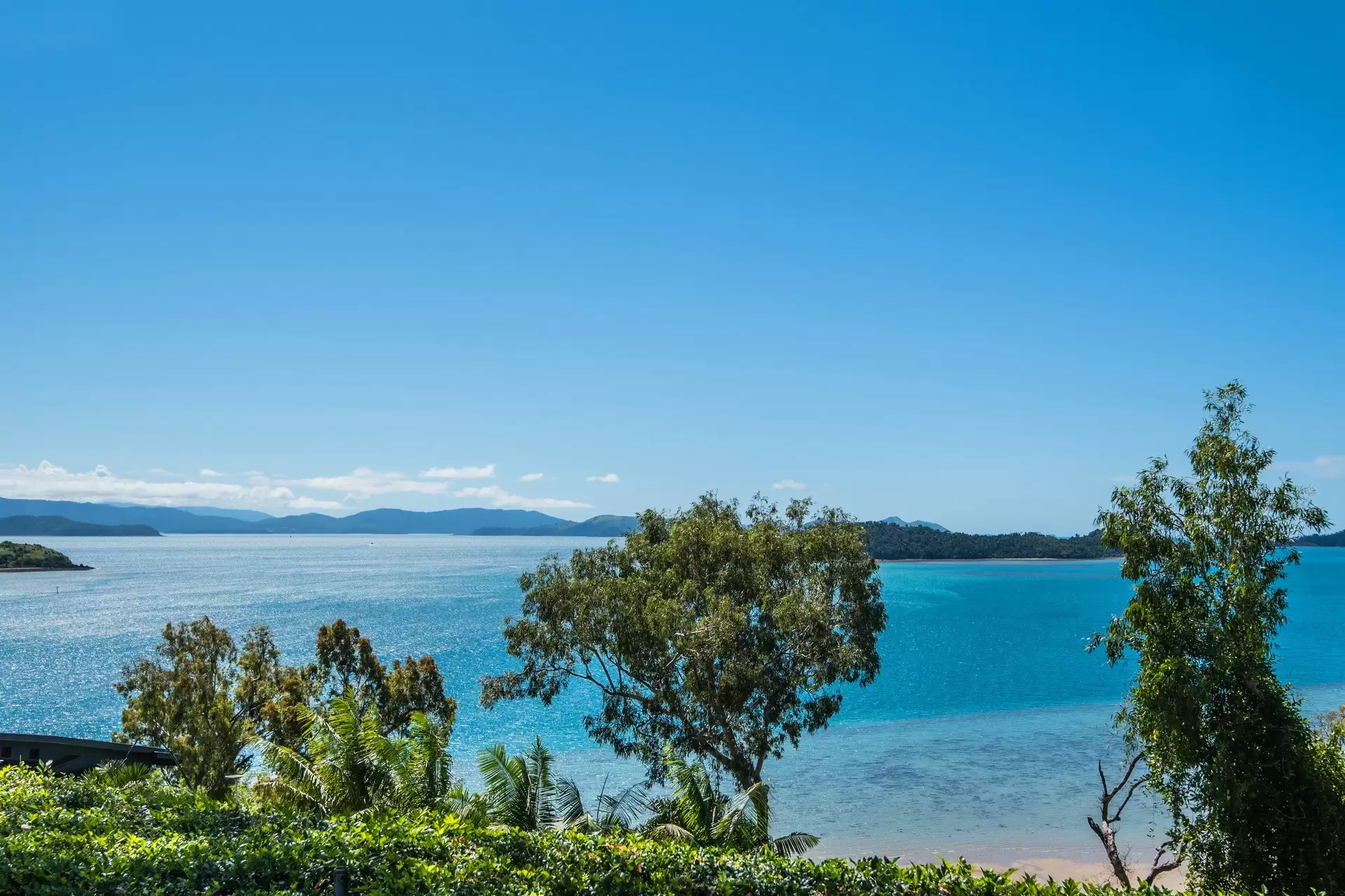 4 Banksia Court, Hamilton Island Sold by Queensland Sotheby's International Realty - image 1