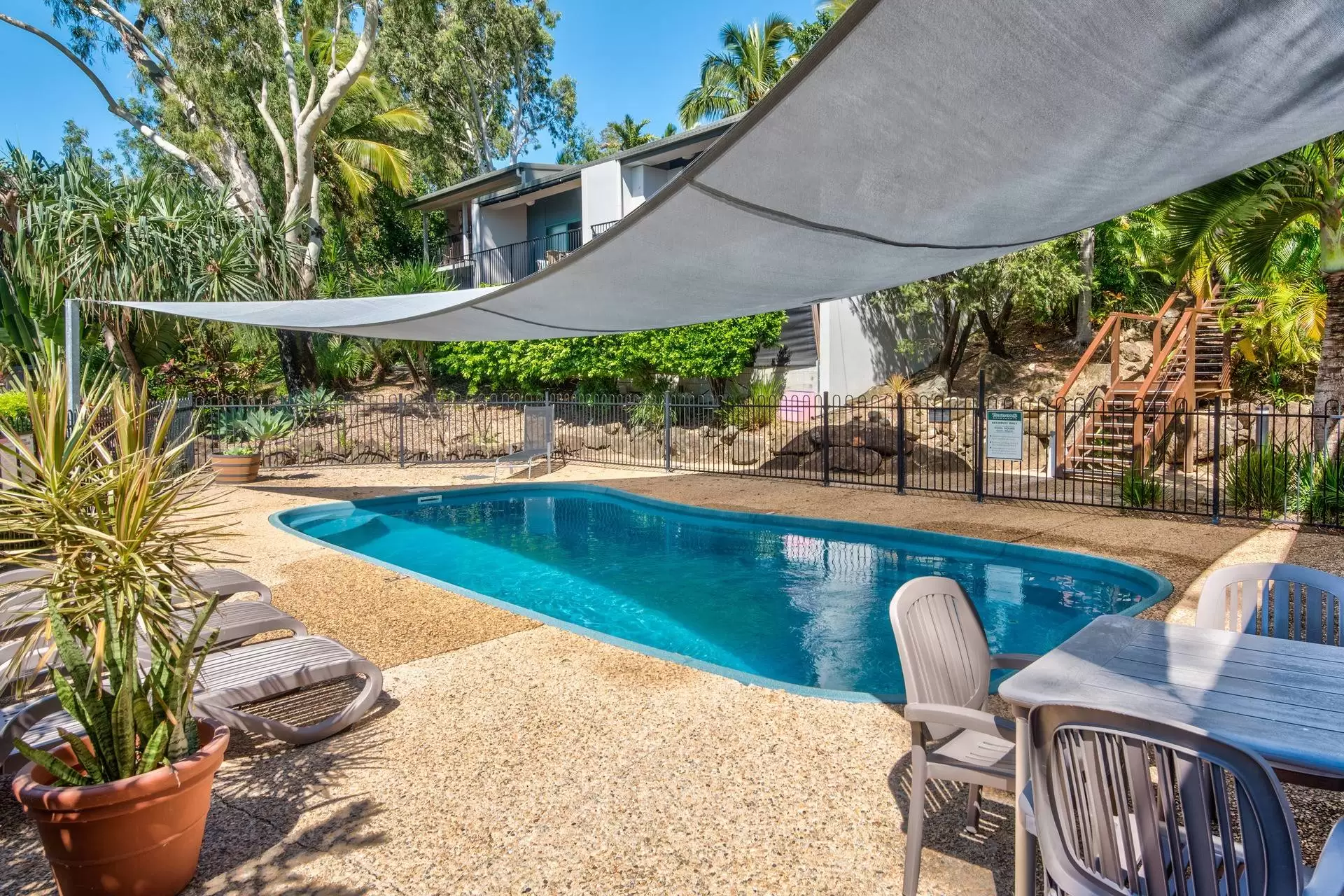 4 Banksia Court, Hamilton Island Sold by Queensland Sotheby's International Realty - image 1