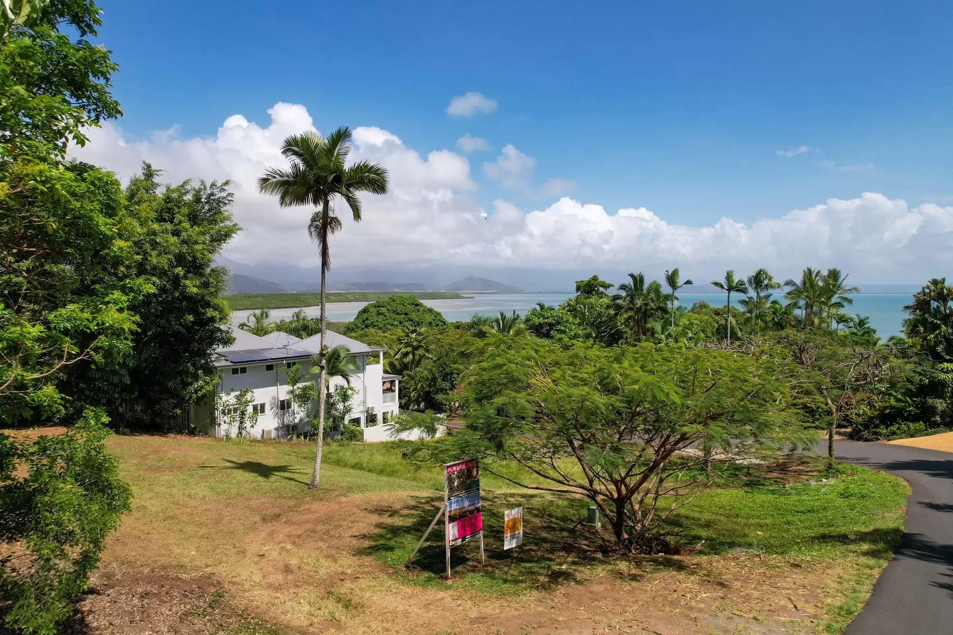 4 Wharf Street, Port Douglas Sold by Queensland Sotheby's International Realty - image 1