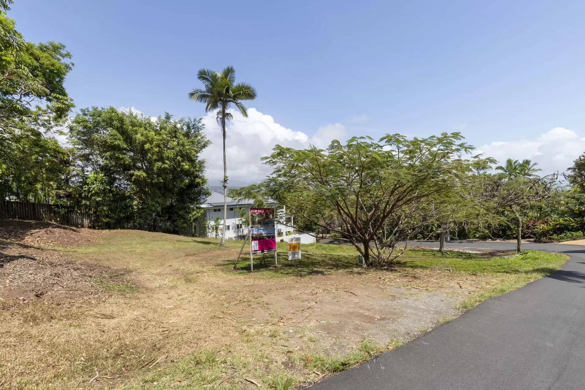 4 Wharf Street, Port Douglas Sold by Queensland Sotheby's International Realty - image 1