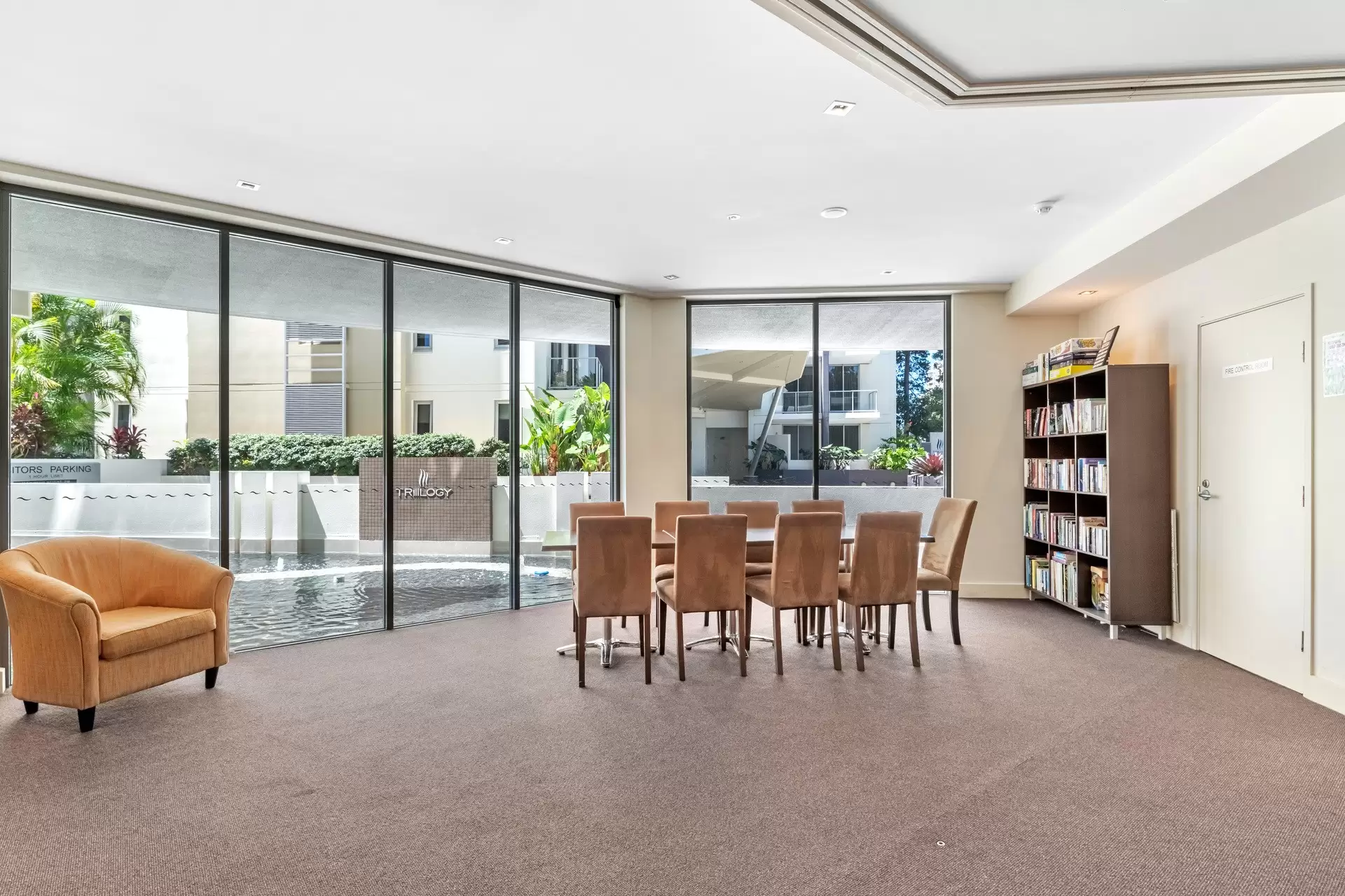 262/23-27 Cypress Avenue, Surfers Paradise Sold by Queensland Sotheby's International Realty - image 1