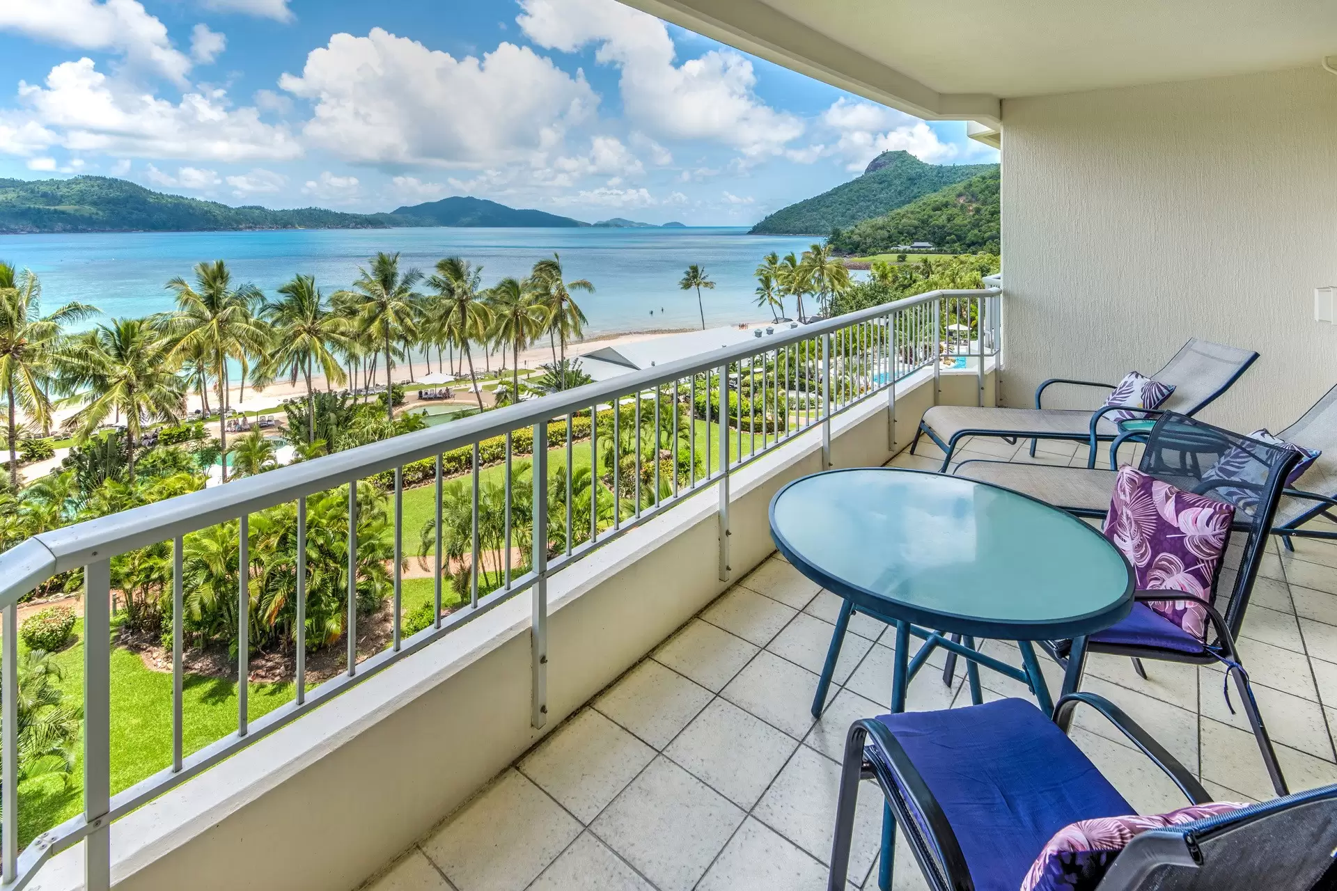 CA402/14 Resort Drive, Hamilton Island Sold by Queensland Sotheby's International Realty - image 1