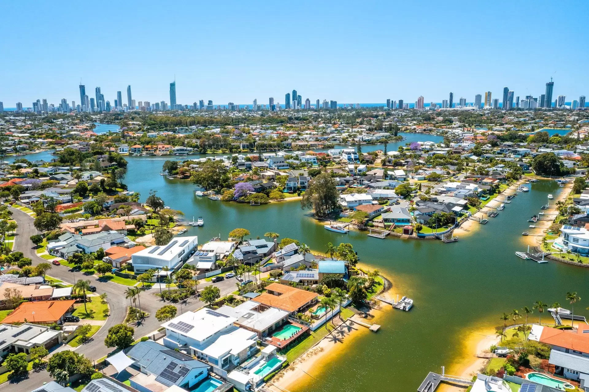 13 River Crescent, Broadbeach Waters Sold by Queensland Sotheby's International Realty - image 1